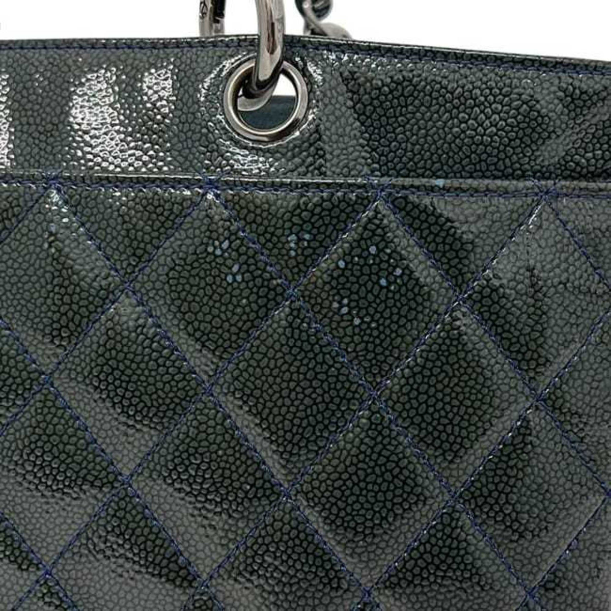 Chanel Green Patent Leather Tote Bag (Pre-Owned)