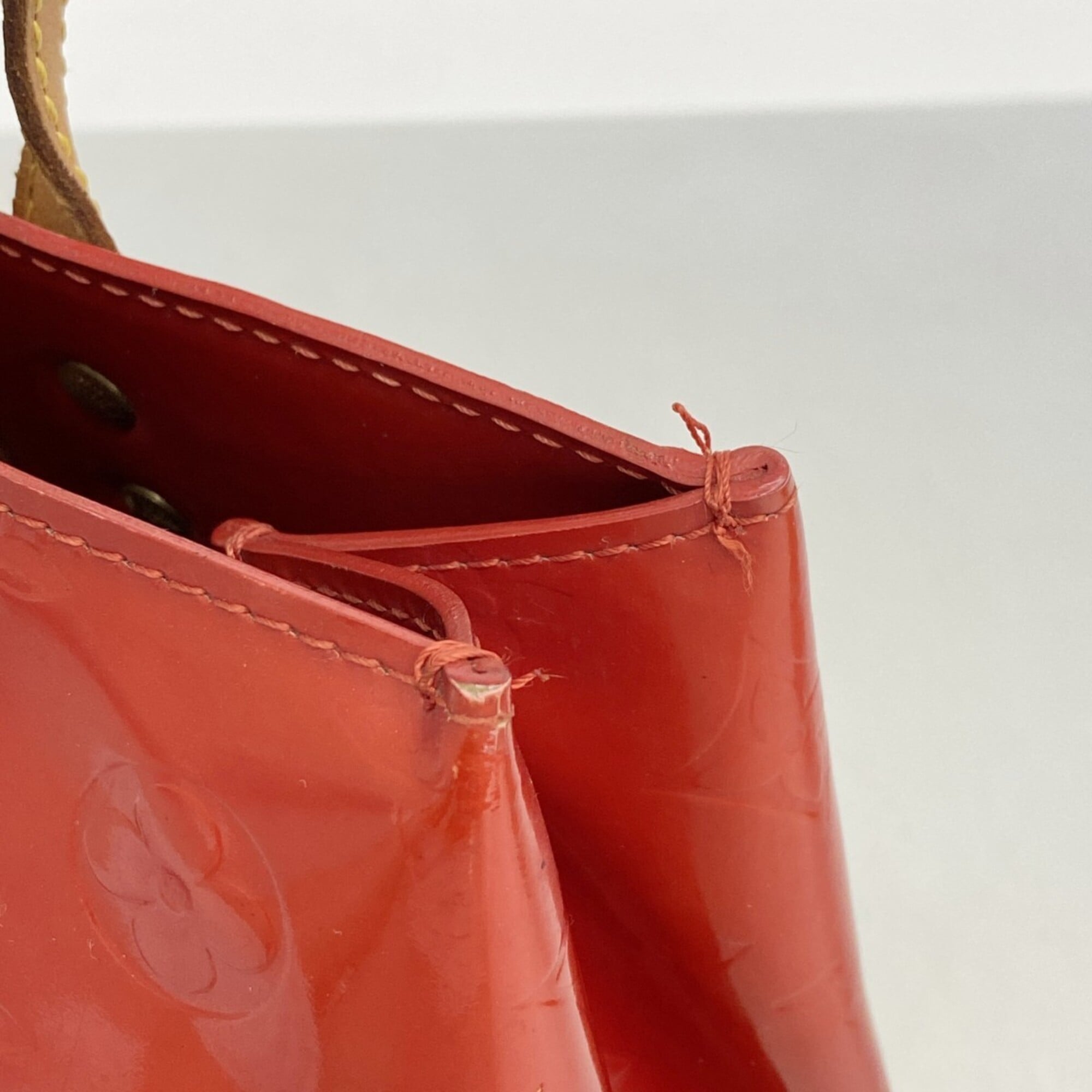Louis Vuitton Rouge Handbag (Pre-Owned)