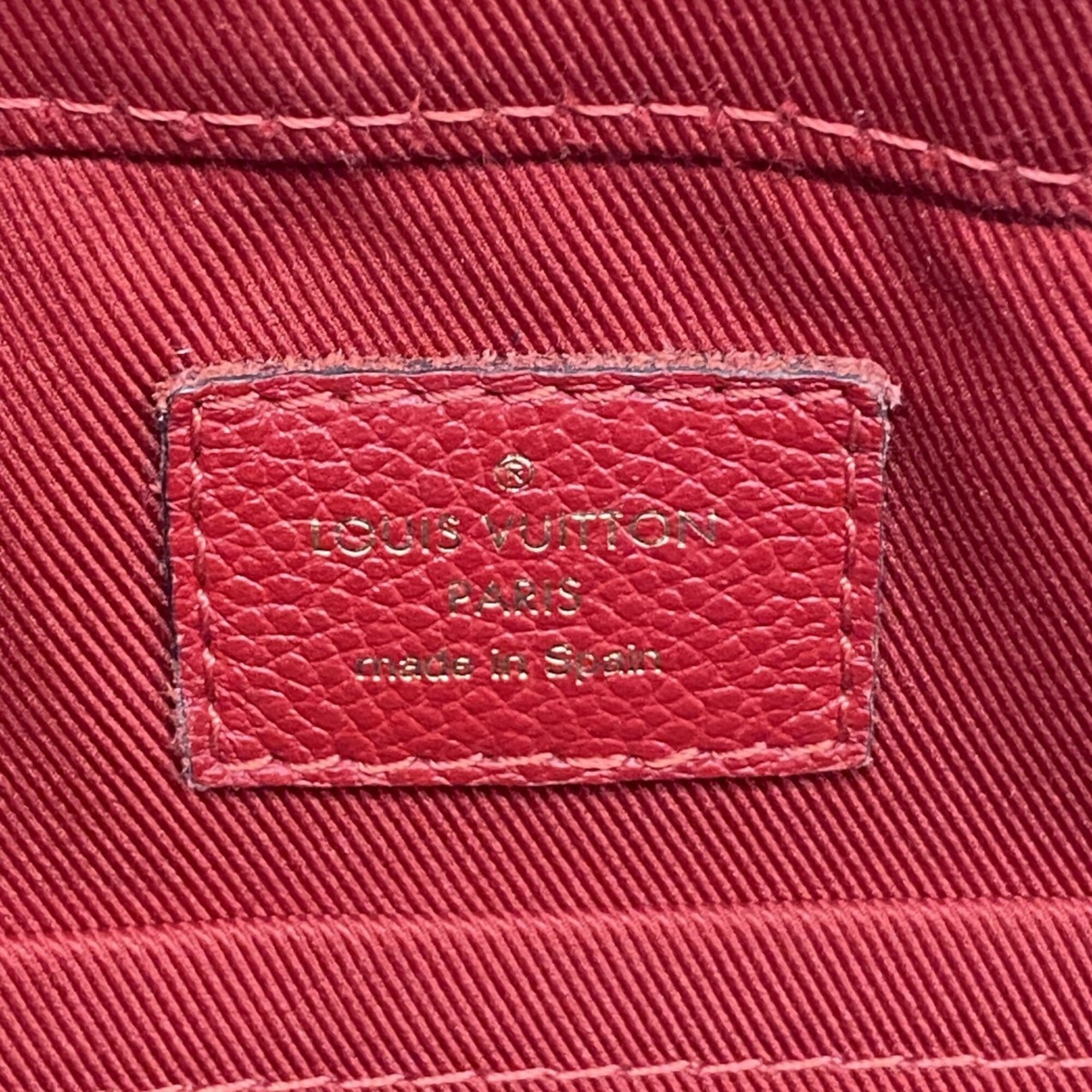Louis Vuitton Sacrlet Handbag (Pre-Owned)