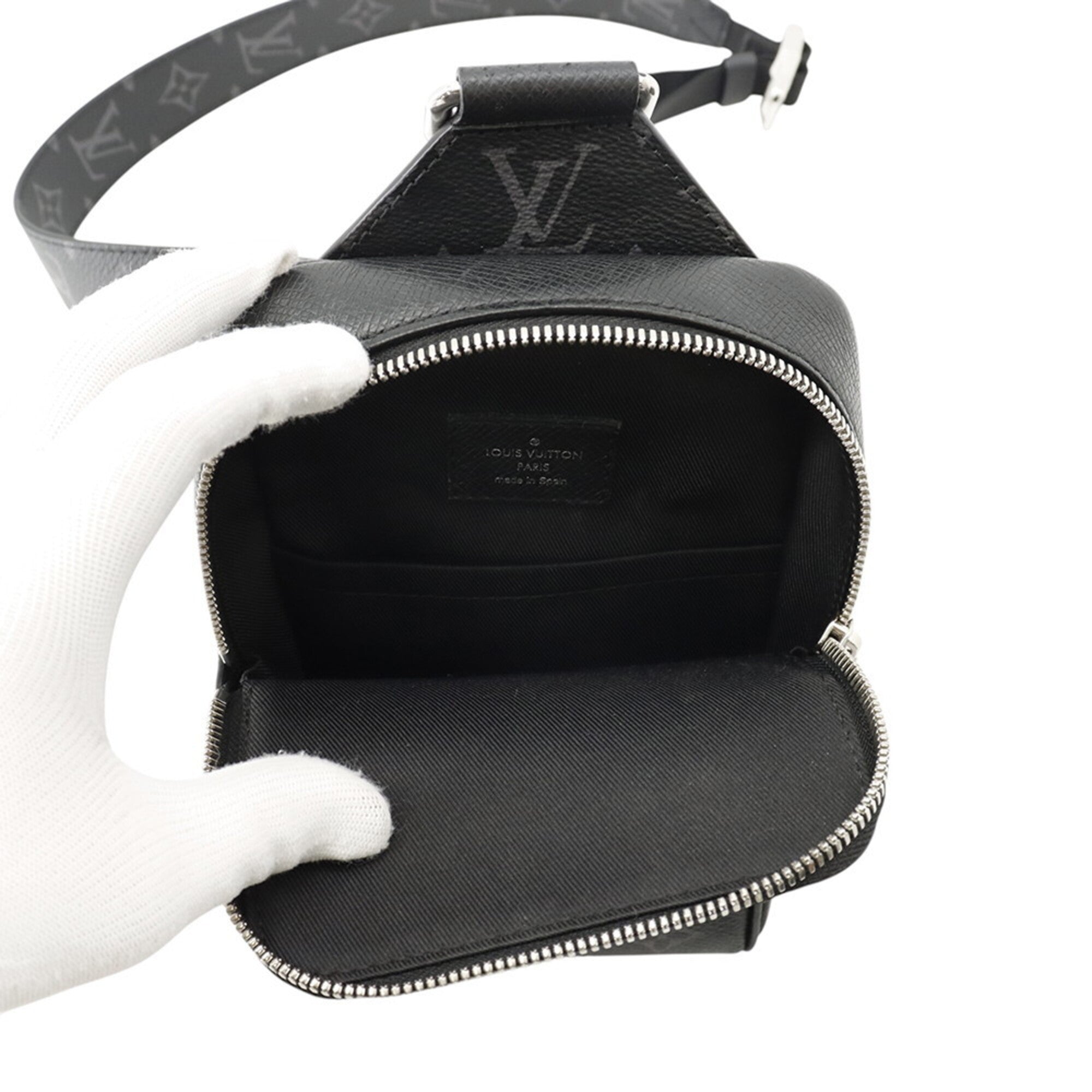 Louis Vuitton Monogram Eclipse Black Noir Taiga Leather Monogram Eclipse Handbag Sling Bag (Pre-Owned)