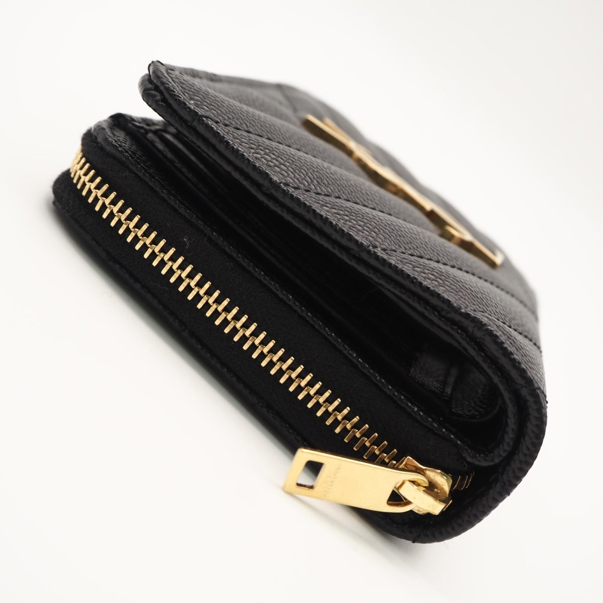 Yves Saint Laurent Black Leather Wallet (Bi-Fold) (Pre-Owned)