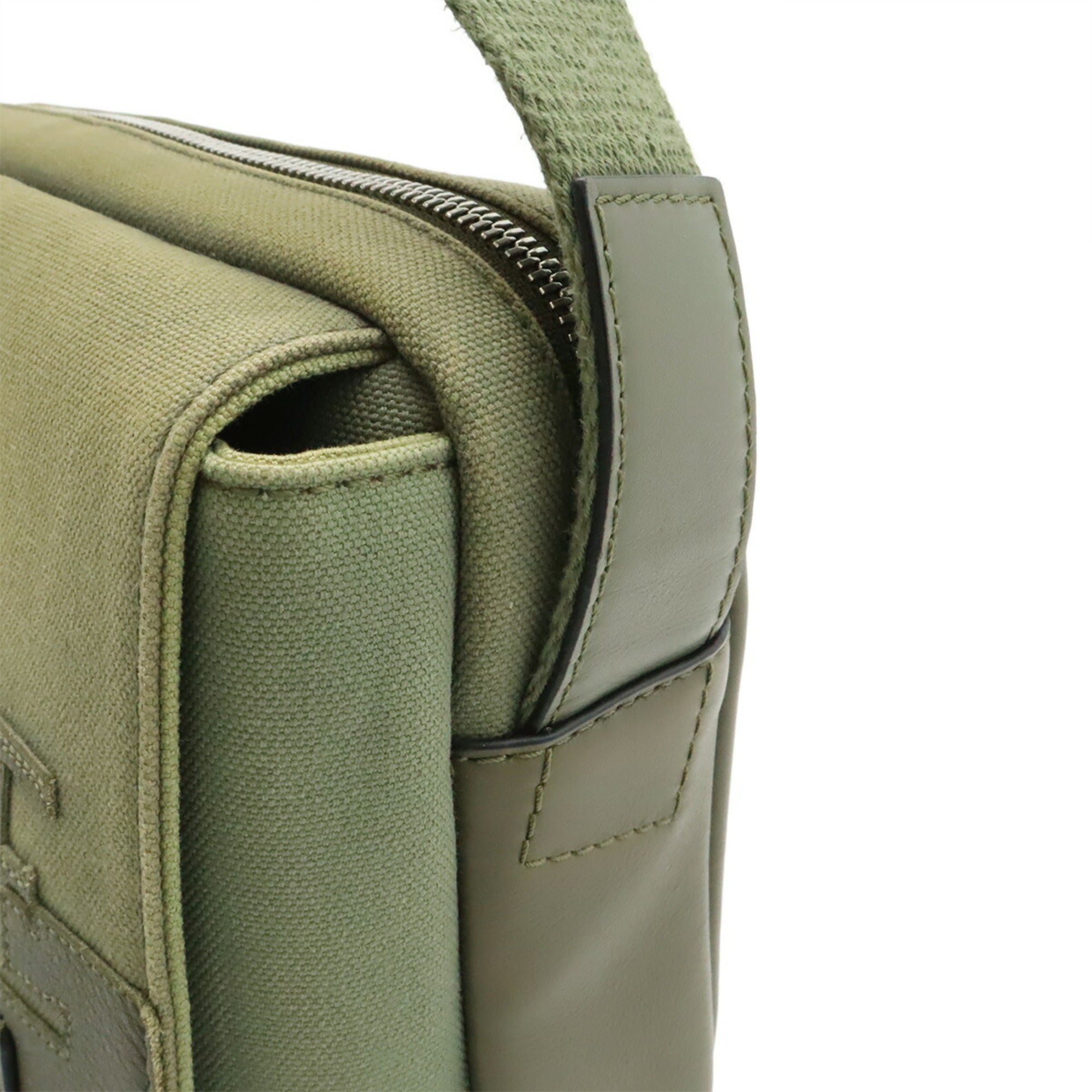 Loewe Green Khaki Canvas Leather Messenger Bag Shoulder Bag (Pre-Owned)