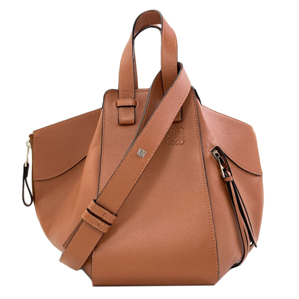 Loewe Brown Handbag (Pre-Owned)