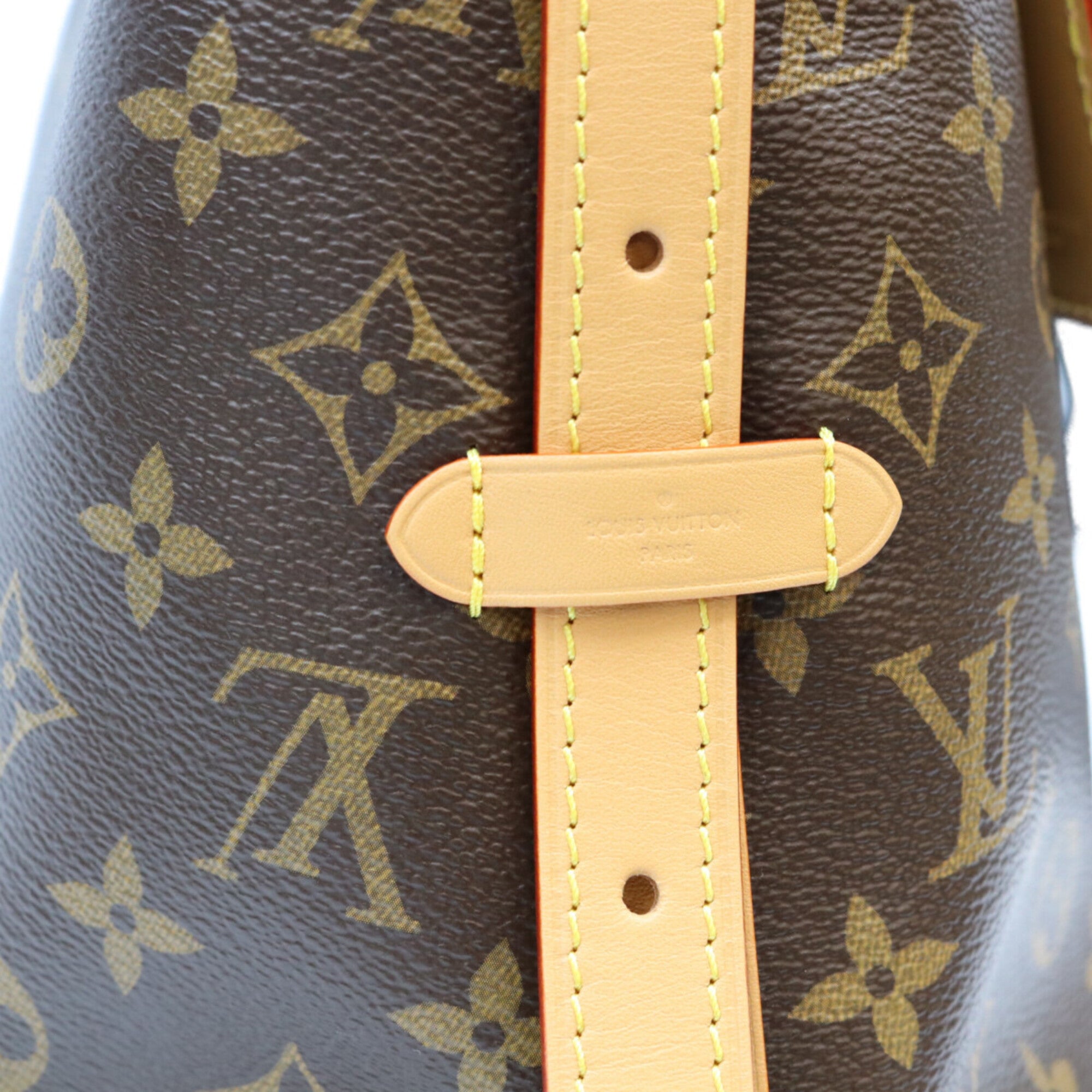 Louis Vuitton Brown Monogram Shoulder Bag (Pre-Owned)
