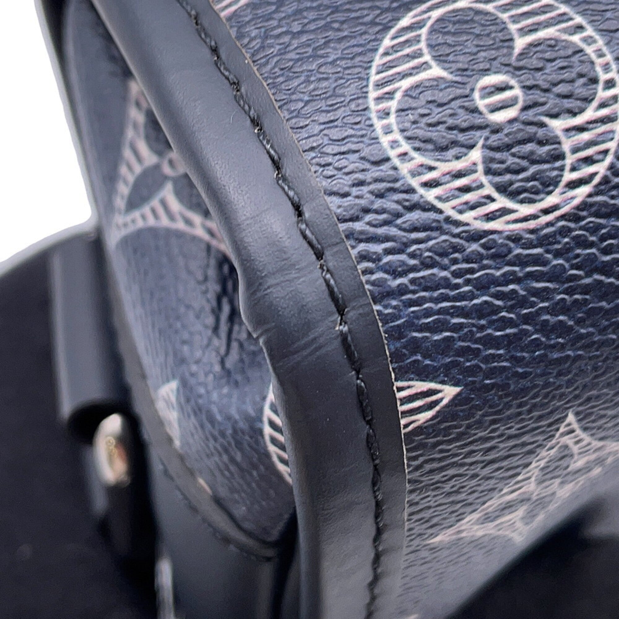 Louis Vuitton Monogram Navy Monogram Handbag Shoulder Bag (Pre-Owned)