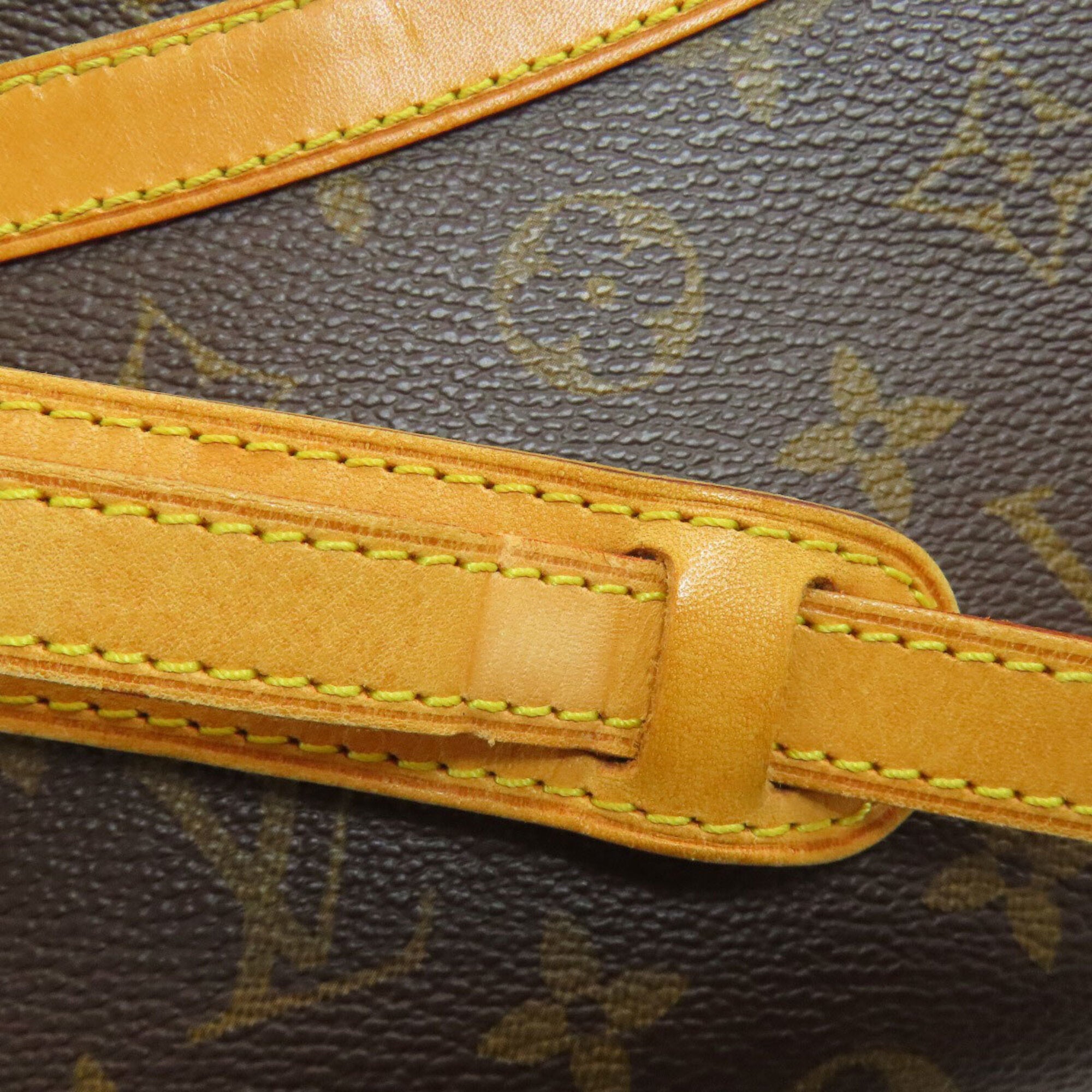 Louis Vuitton Brown Monogram Monogram Canvas Shoulder Bag (Pre-Owned)