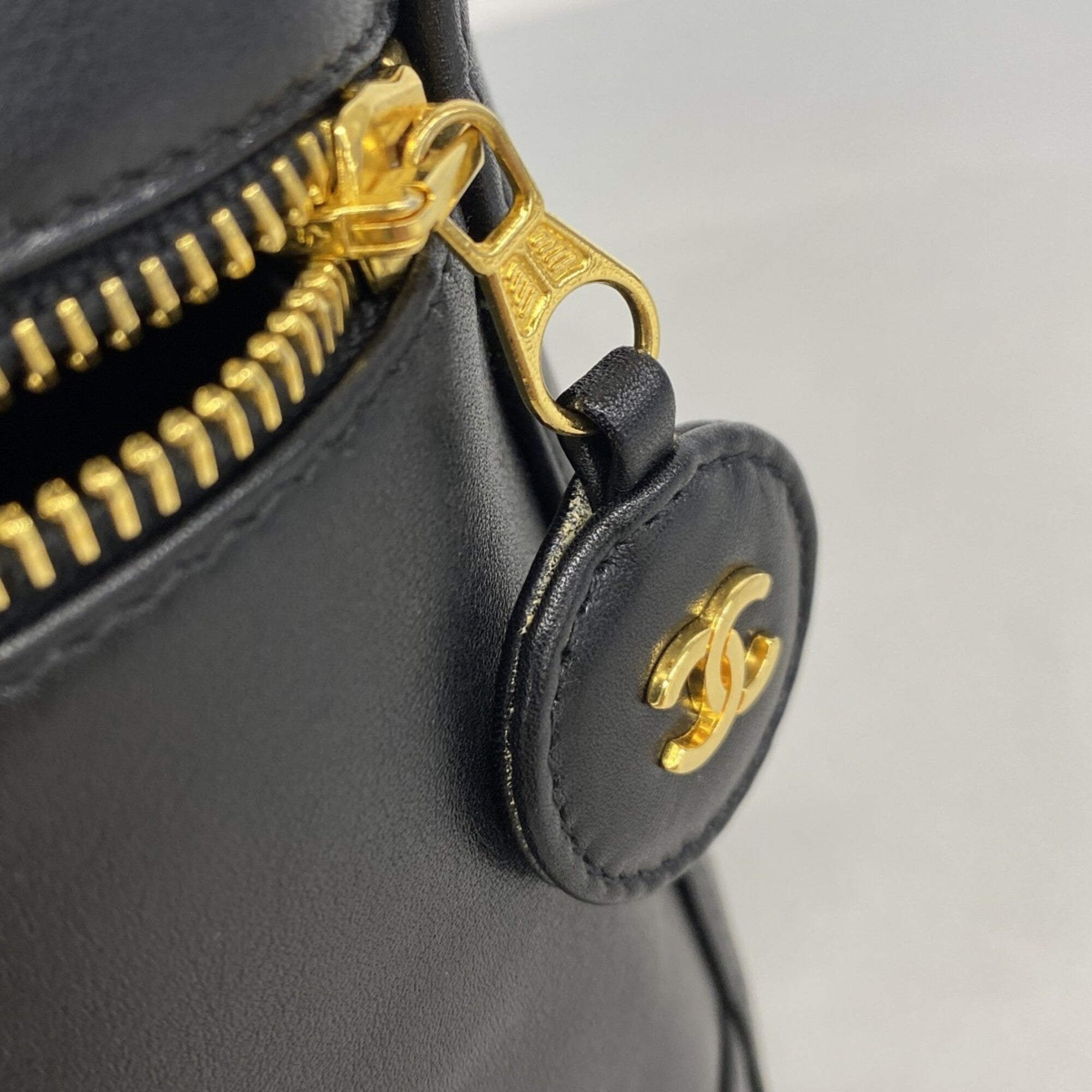 Chanel Black Leather Vanity Bag (Pre-Owned)