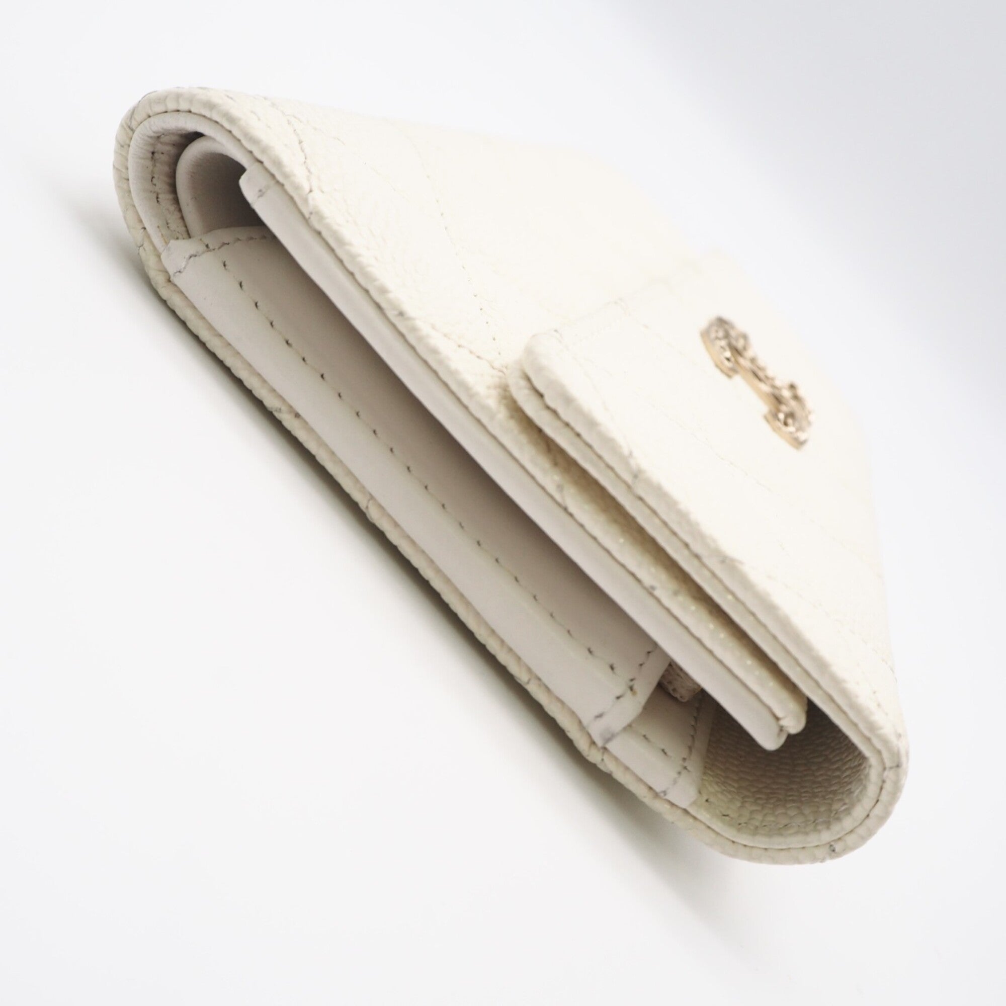 Chanel White Grained Calfskin Wallet (Tri-Fold) (Pre-Owned)