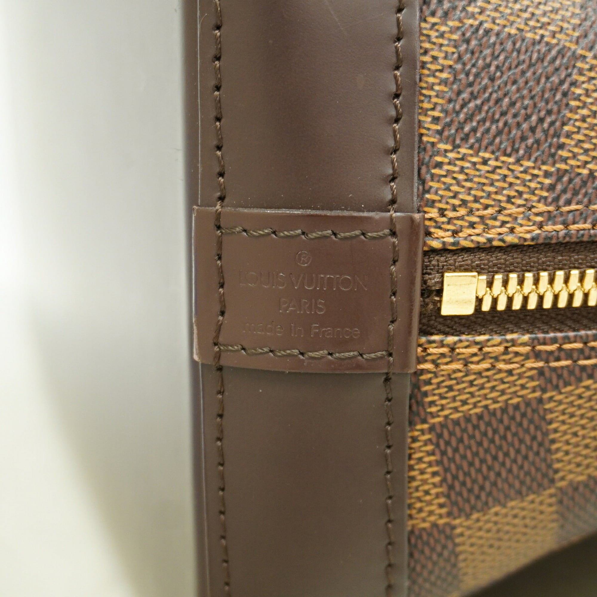Louis Vuitton Ebene Handbag (Pre-Owned)