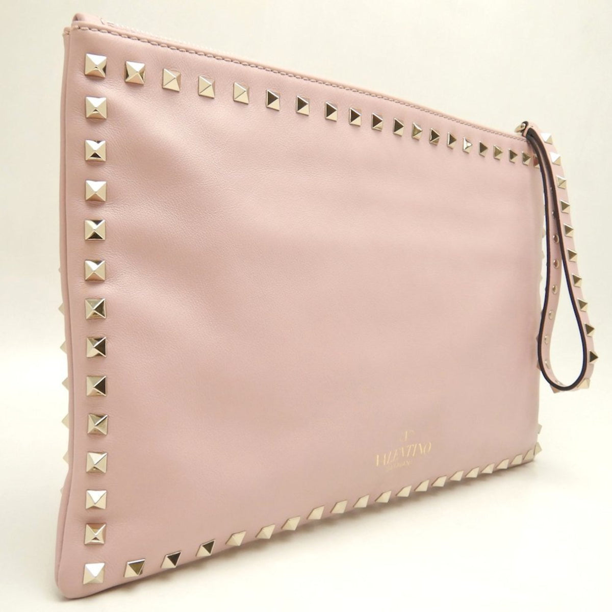 Valentino Pink Leather Clutch Bag (Pre-Owned)