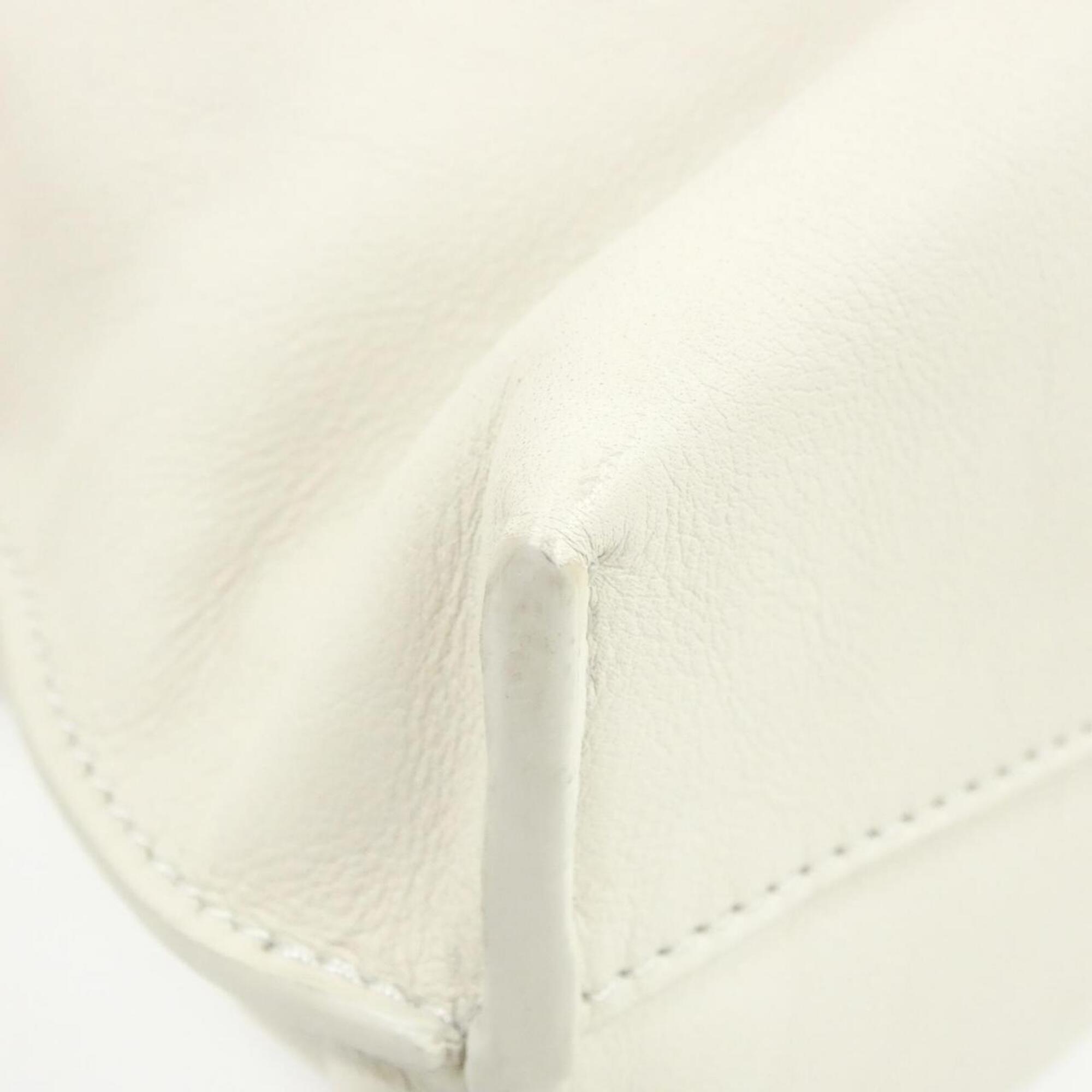 Loewe Flamenco Ivory White Leather Beach Bag Handbag (Pre-Owned)