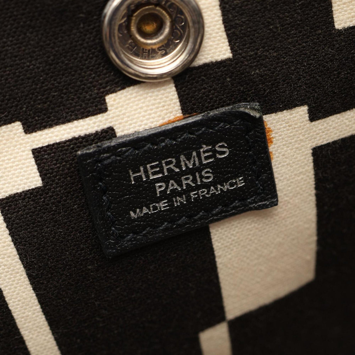 Hermes Beige Black Ecru Toile H Buffalo Leather Handbag Tote Bag (Pre-Owned)