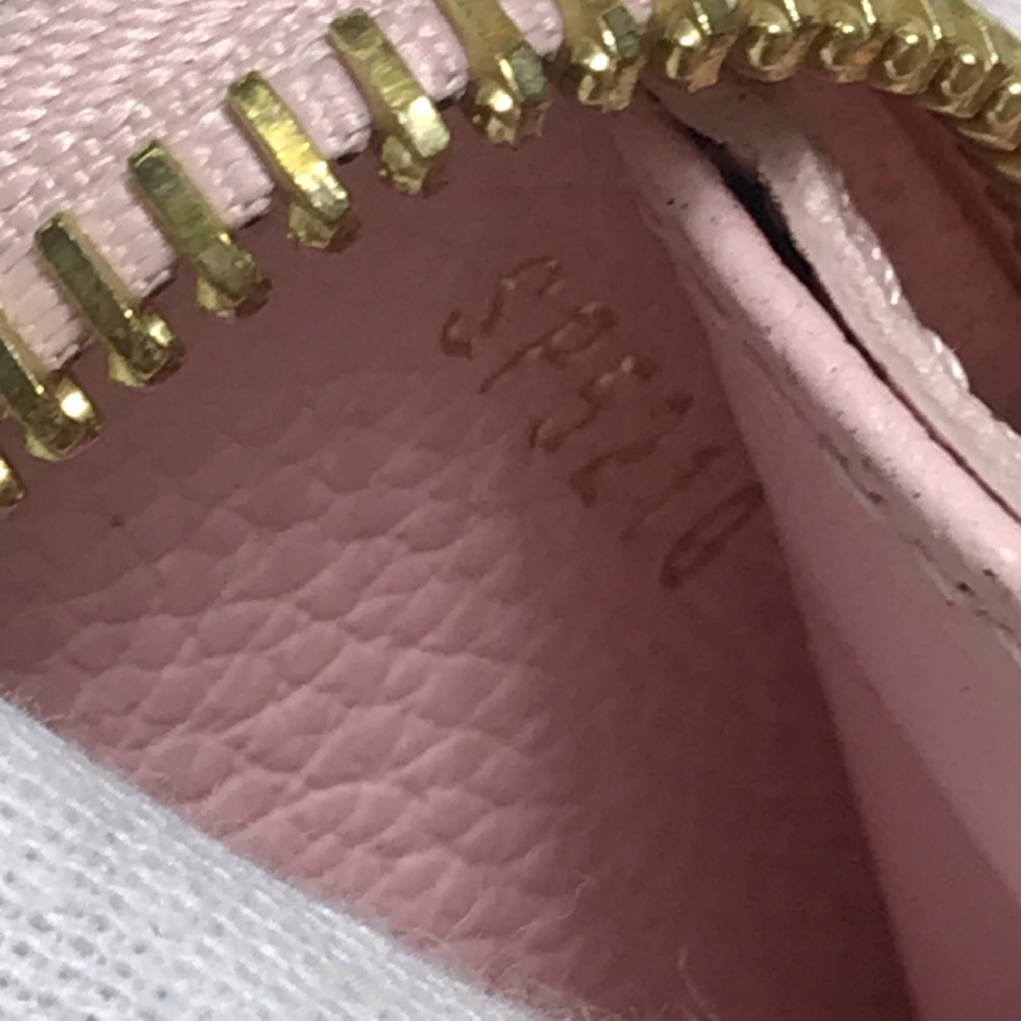 Louis Vuitton Pink Other Long Wallet (Bi-Fold) (Pre-Owned)