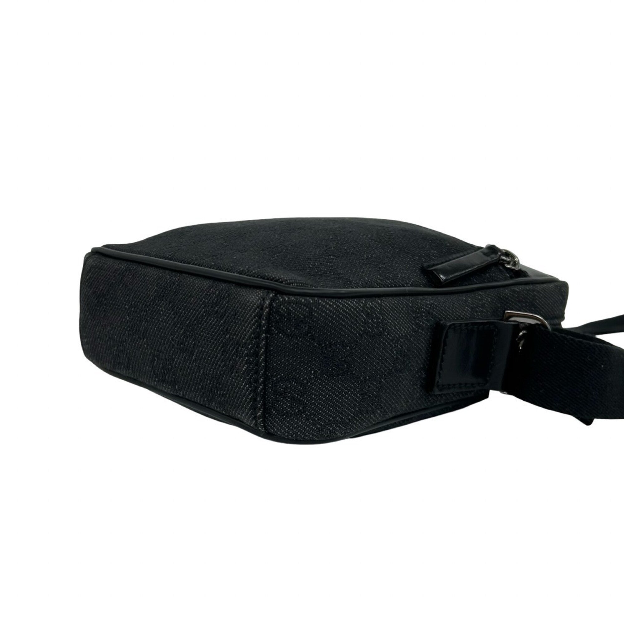 Gucci Black Canvas Leather Pochette Shoulder Bag (Pre-Owned)