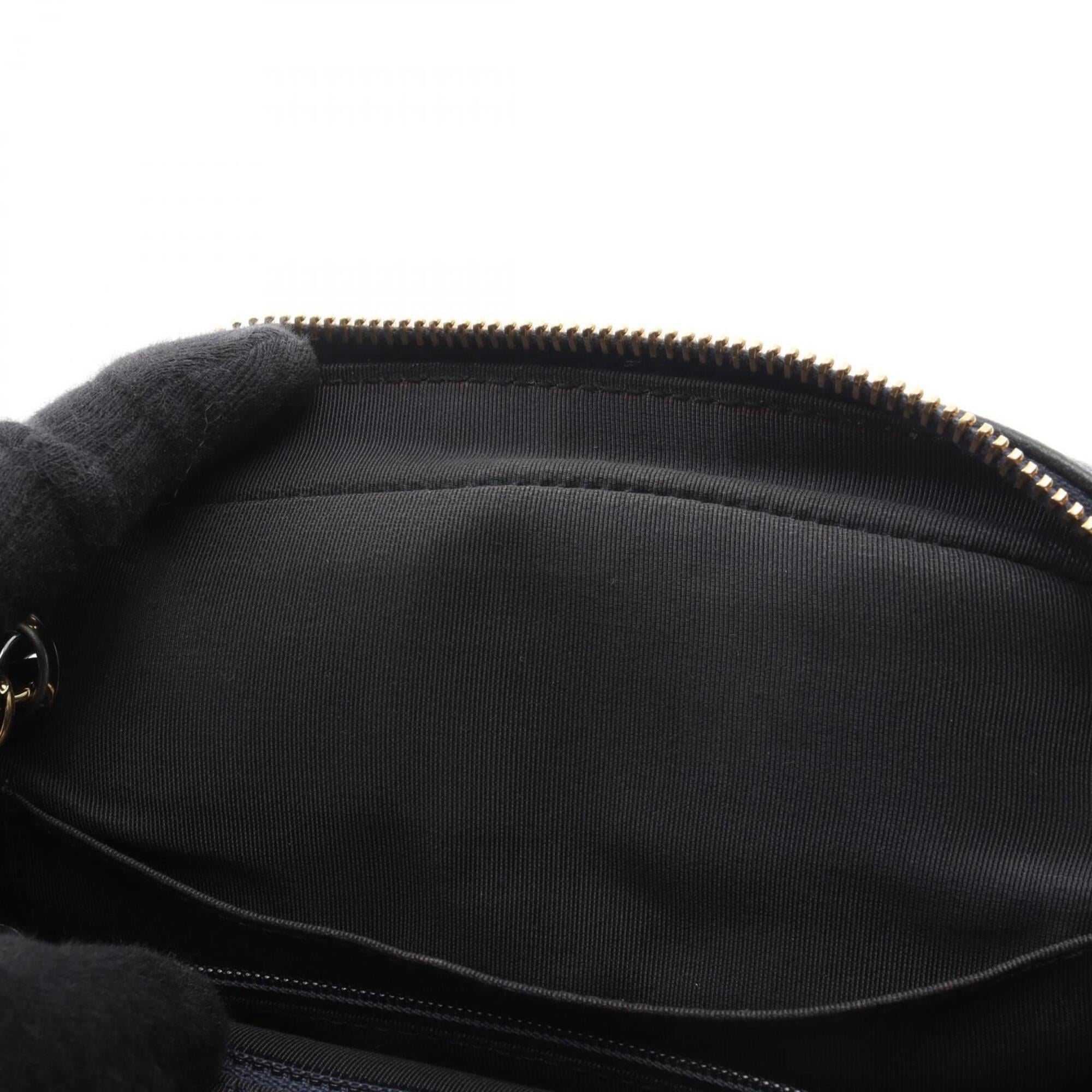 Chanel Navy Leather Handbag Shoulder Bag (Pre-Owned)