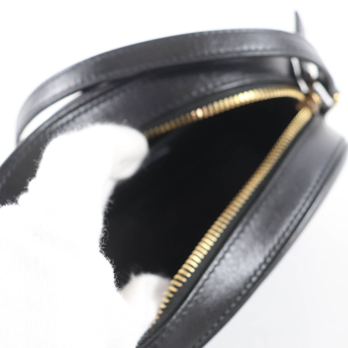 Saint Laurent Black Leather Shoulder Bag (Pre-Owned)