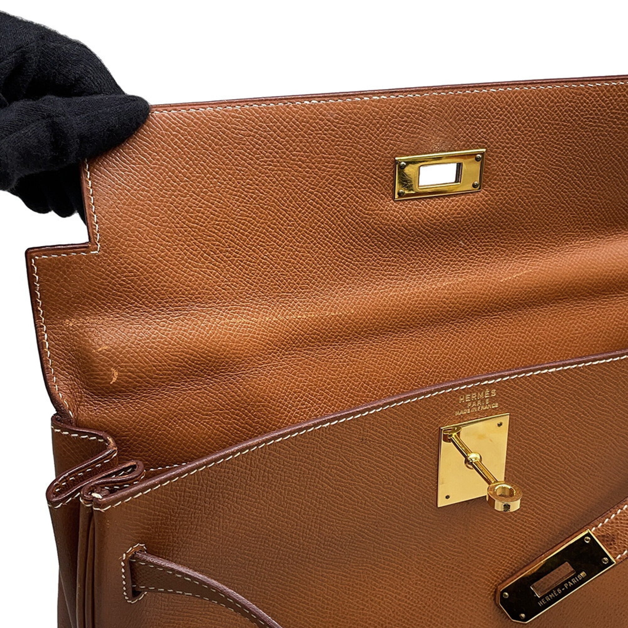 Hermes Gold Courchevel Leather Handbag (Pre-Owned)