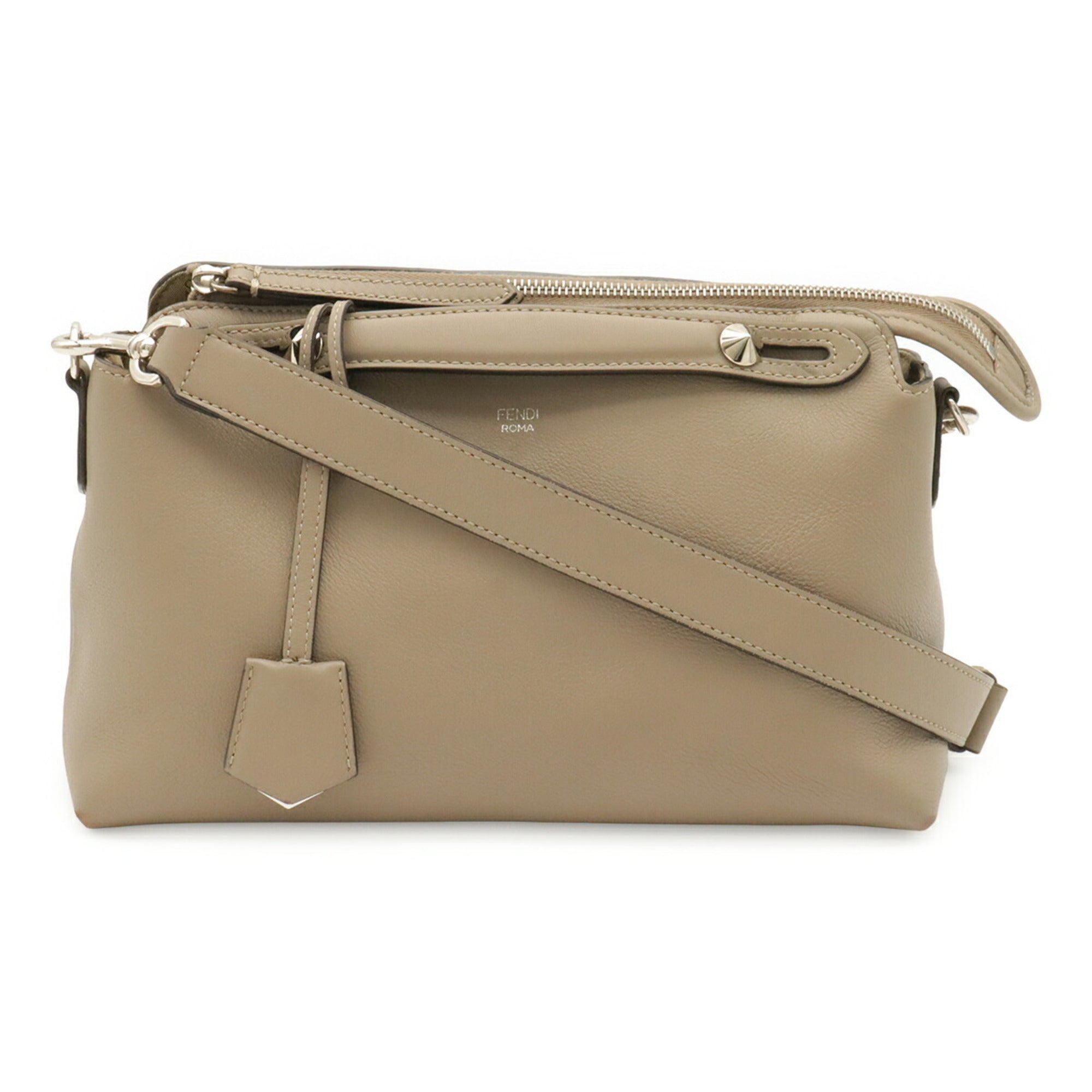 Fendi Grayish White Leather Handbag Shoulder Bag (Pre-Owned)