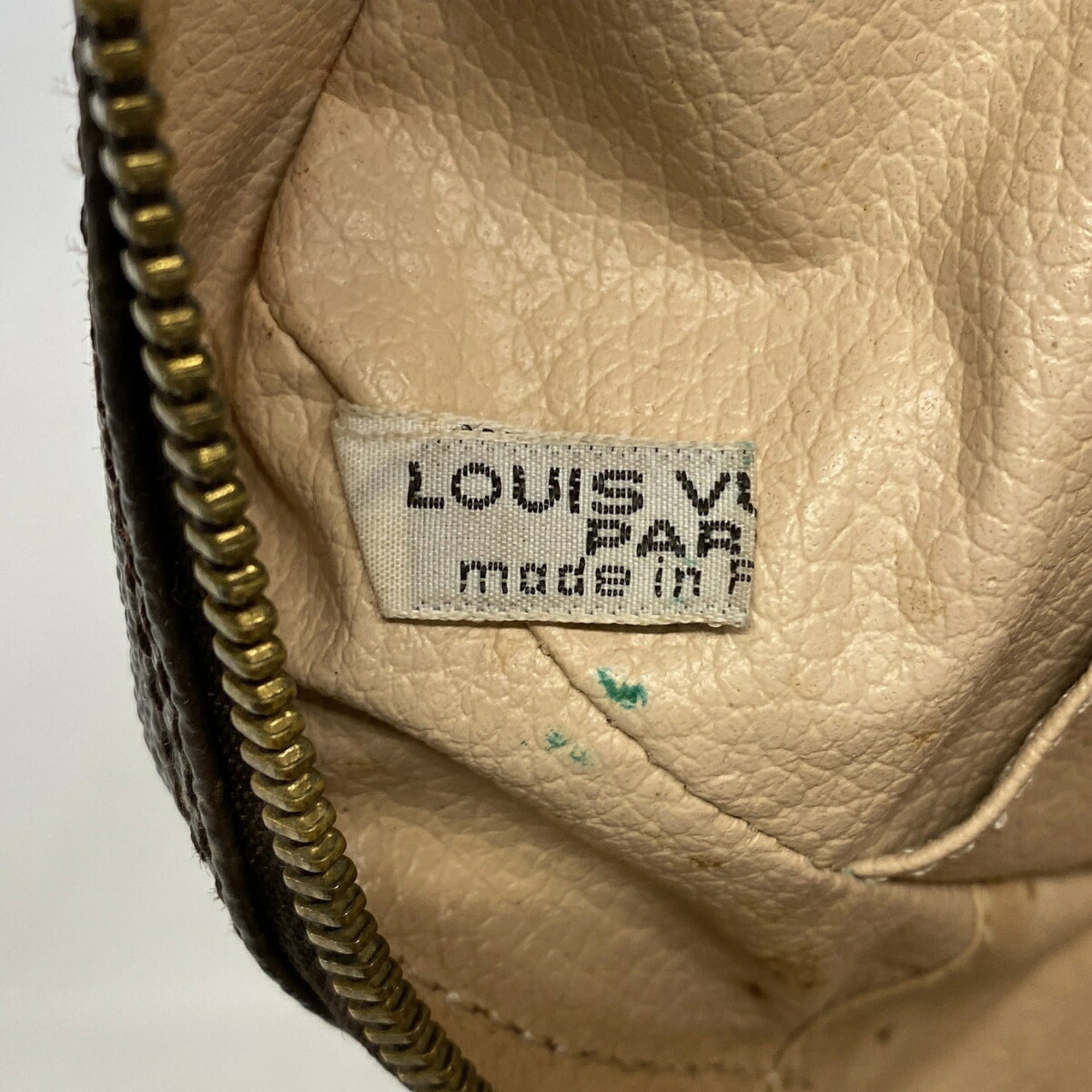 Louis Vuitton Brown Pouch (Pre-Owned)