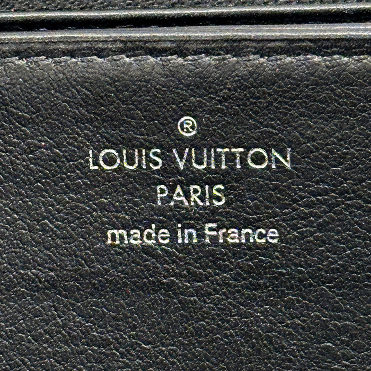 Louis Vuitton Black Noir Mahina Leather Long Wallet (Bi-Fold) (Pre-Owned)