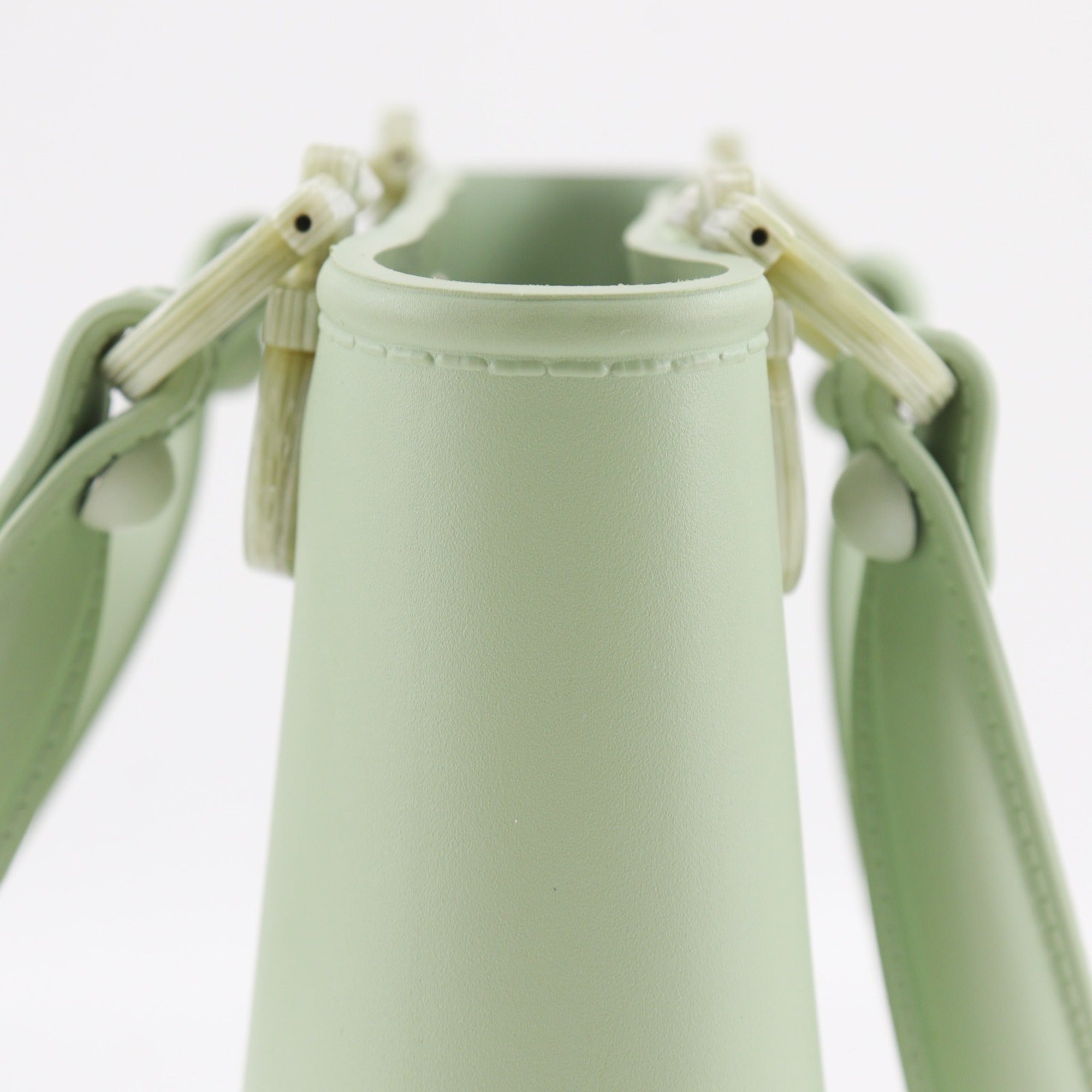 Salvatore Ferragamo Green Rubber Handbag (Pre-Owned)
