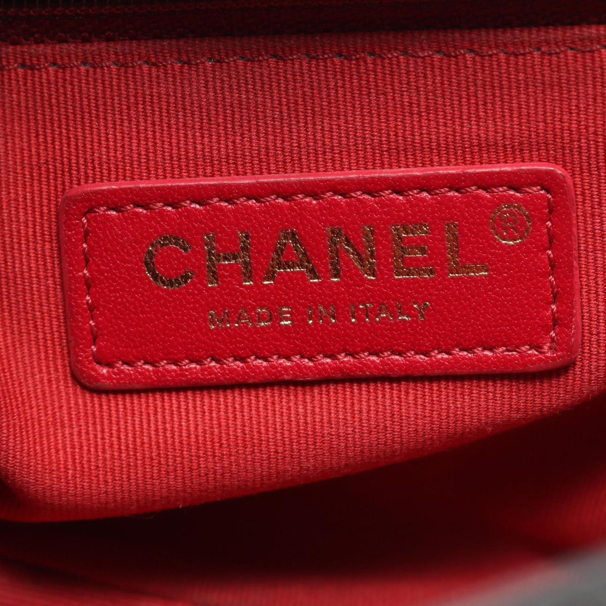 Chanel Black Leather Handbag Shoulder Bag (Pre-Owned)