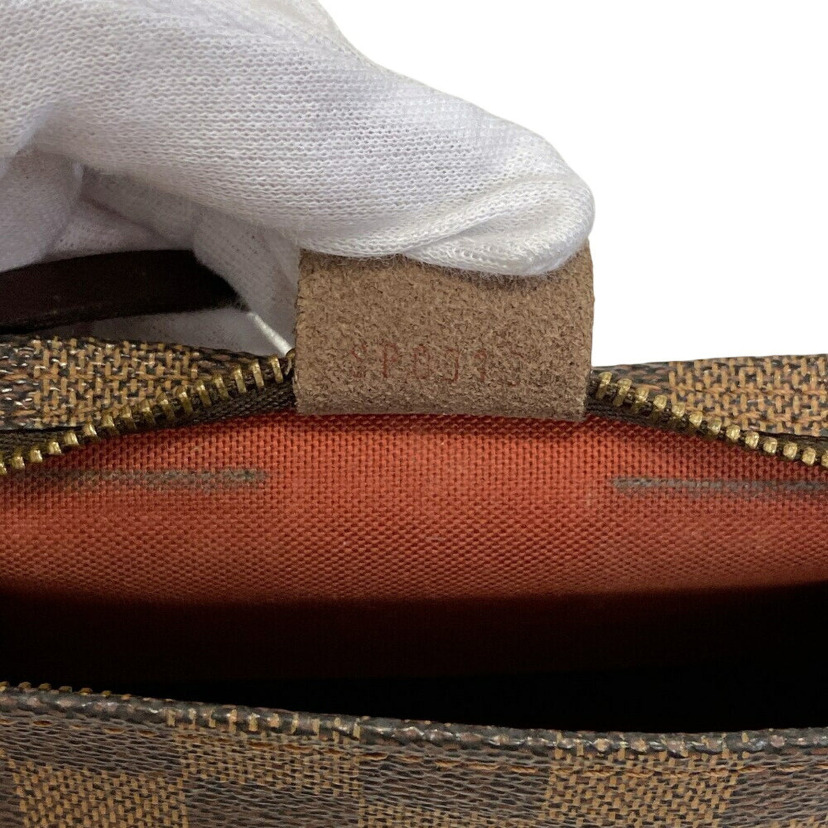 Louis Vuitton Brown Leather Pouch (Pre-Owned)