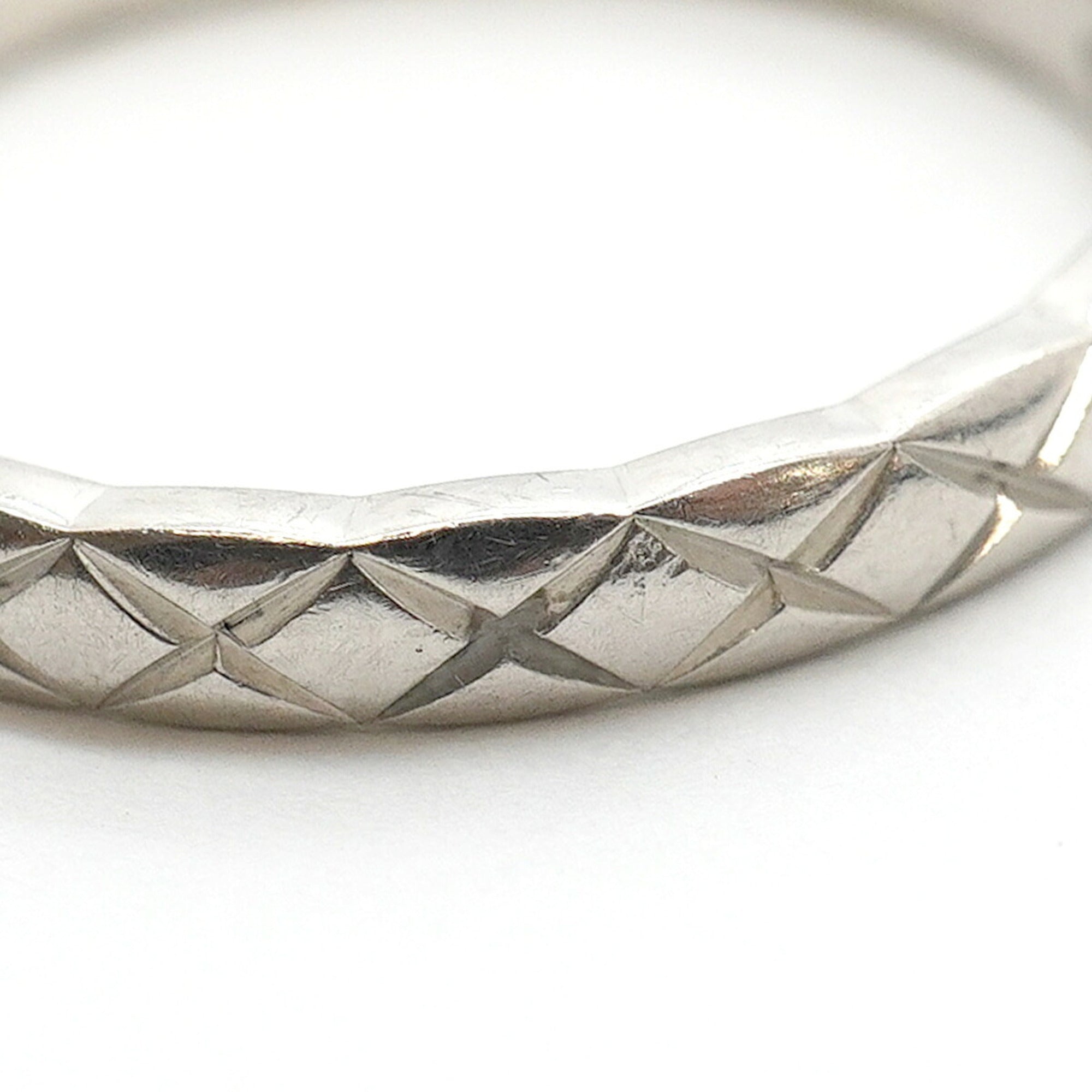 Chanel White Gold (18K) Band Ring (Pre-Owned)