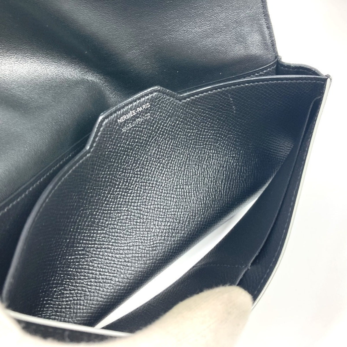 Hermes Black Epsom Leather Long Wallet (Bi-Fold) (Pre-Owned)