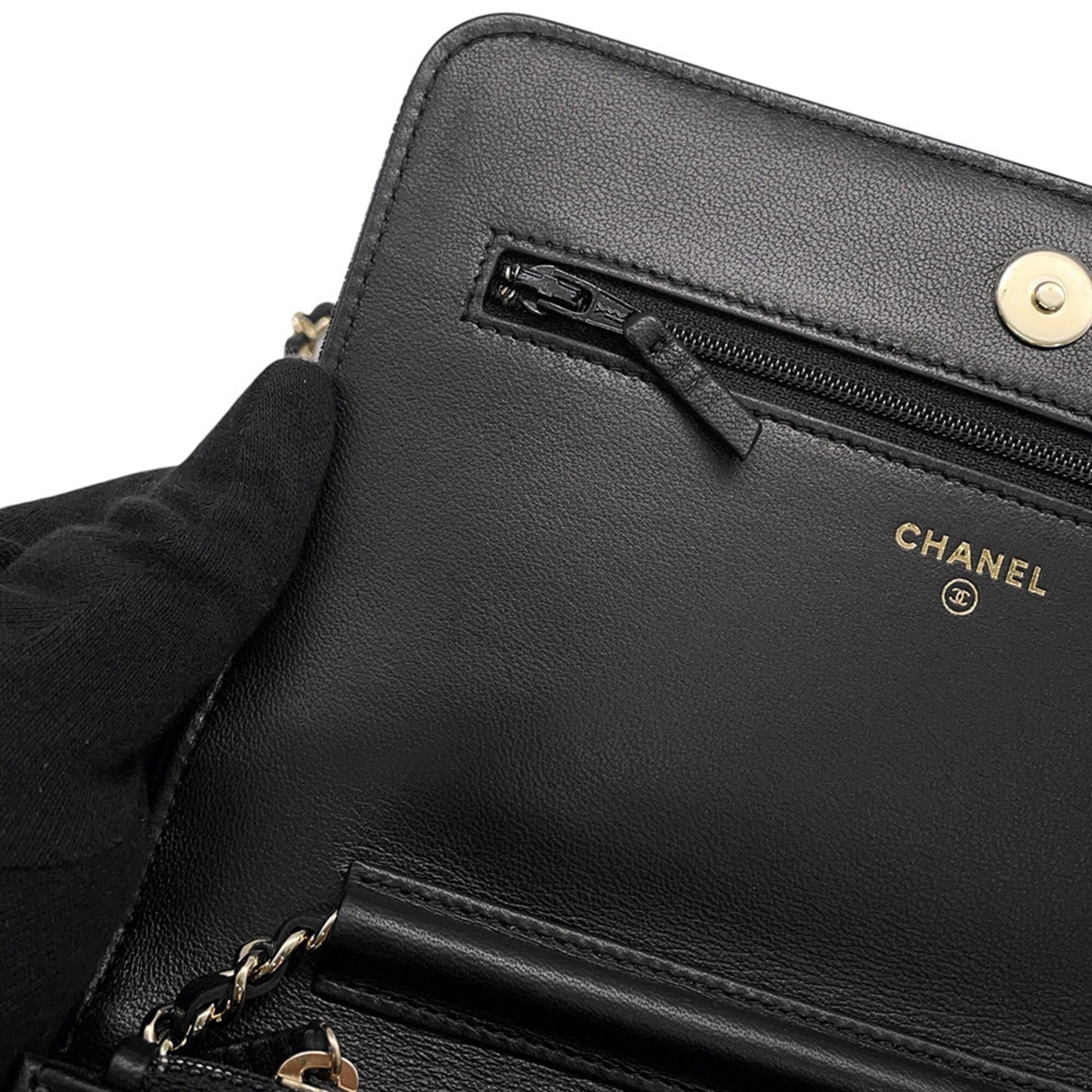 Chanel Black Leather Chain/Shoulder Wallet (Pre-Owned)