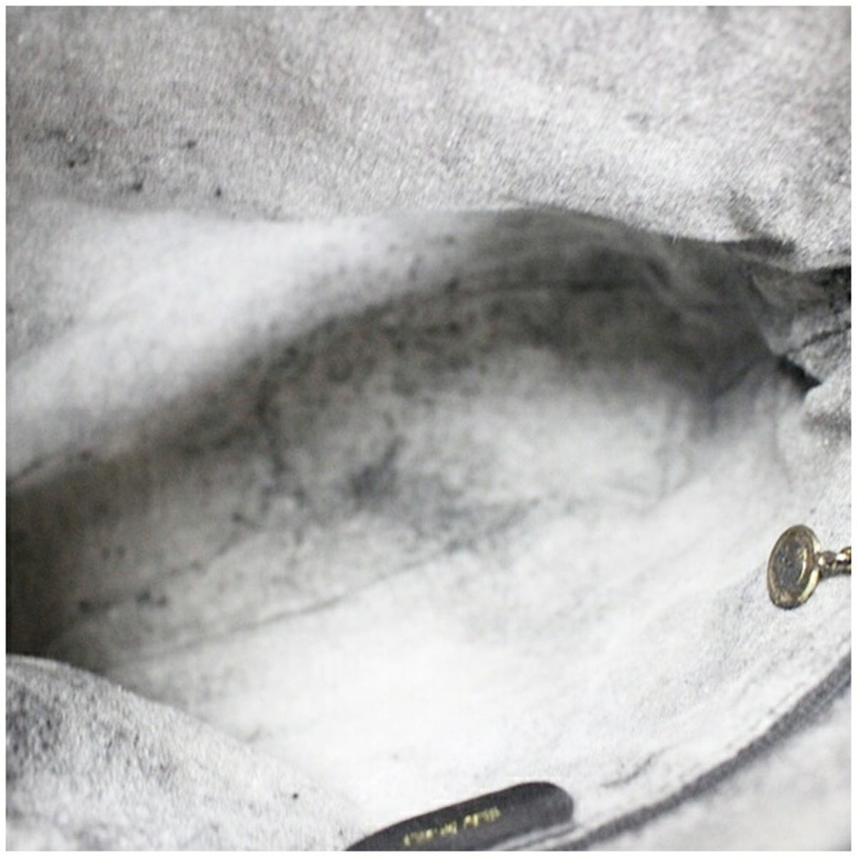 Gucci Black Gray Leather Shoulder Bag (Pre-Owned)