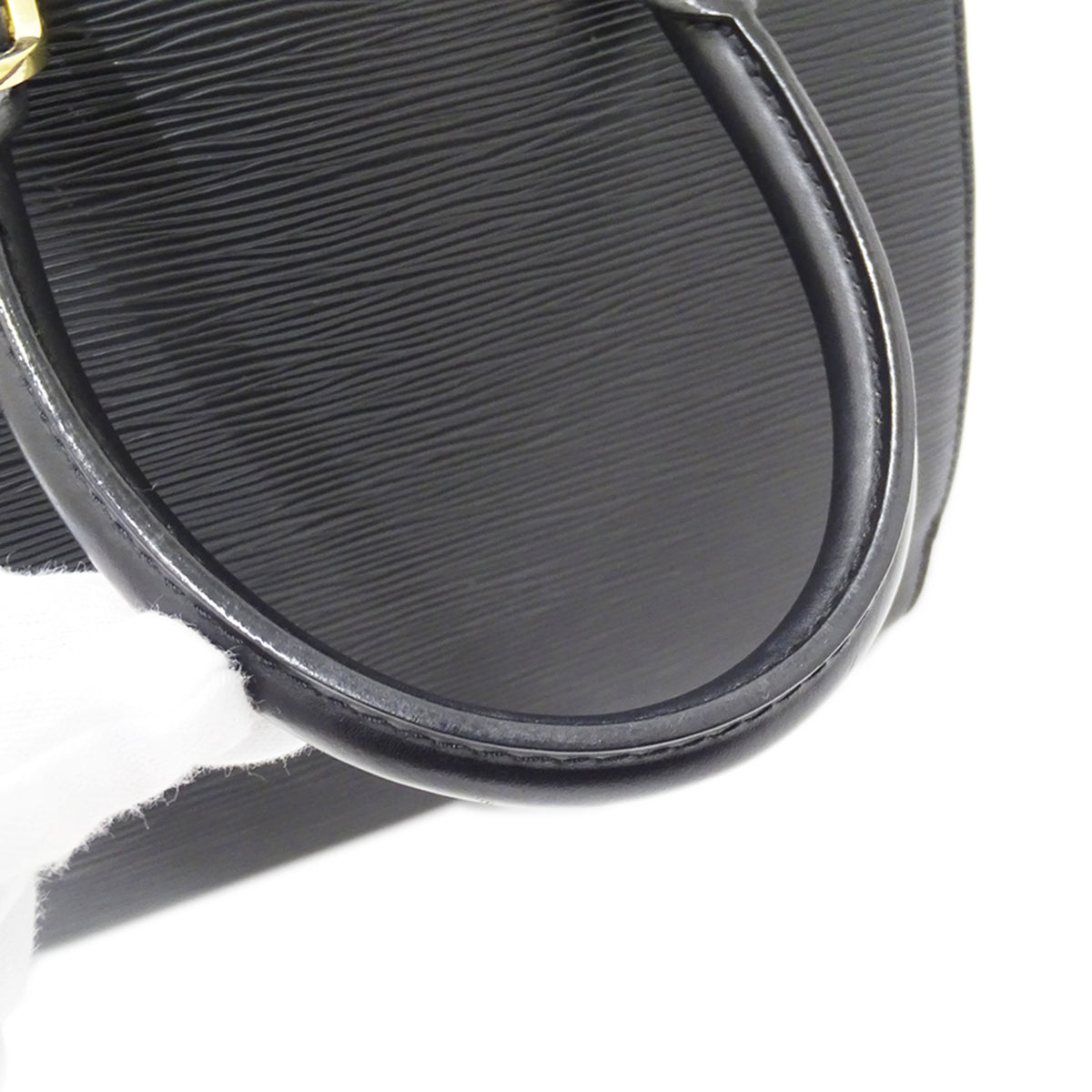 Louis Vuitton Noir Epi Leather Handbag (Pre-Owned)