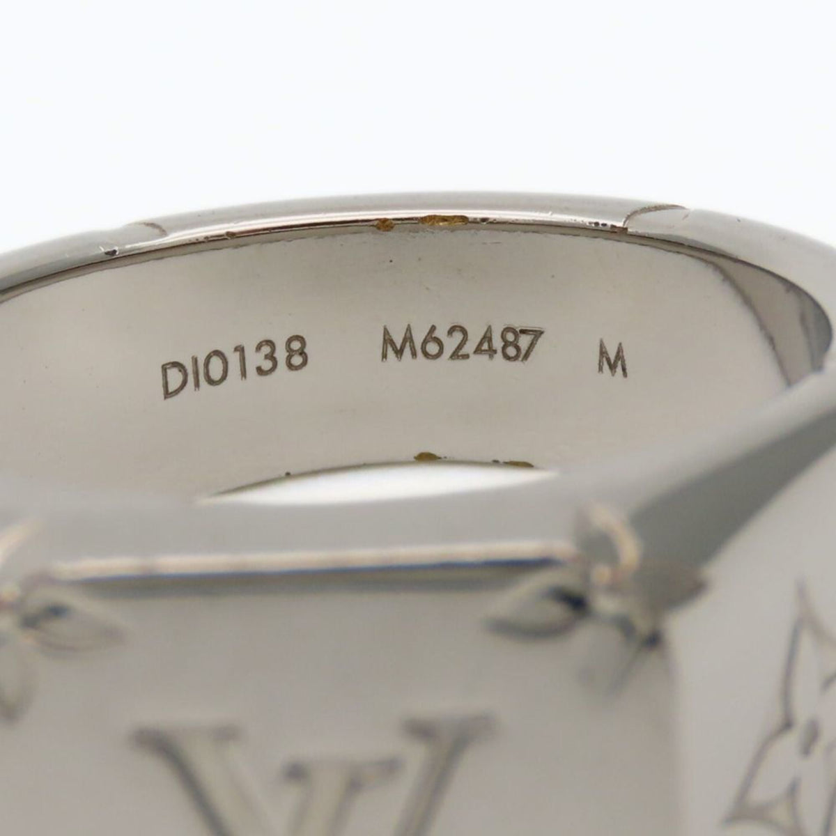 Louis Vuitton Silver Metal Band Ring (Pre-Owned)