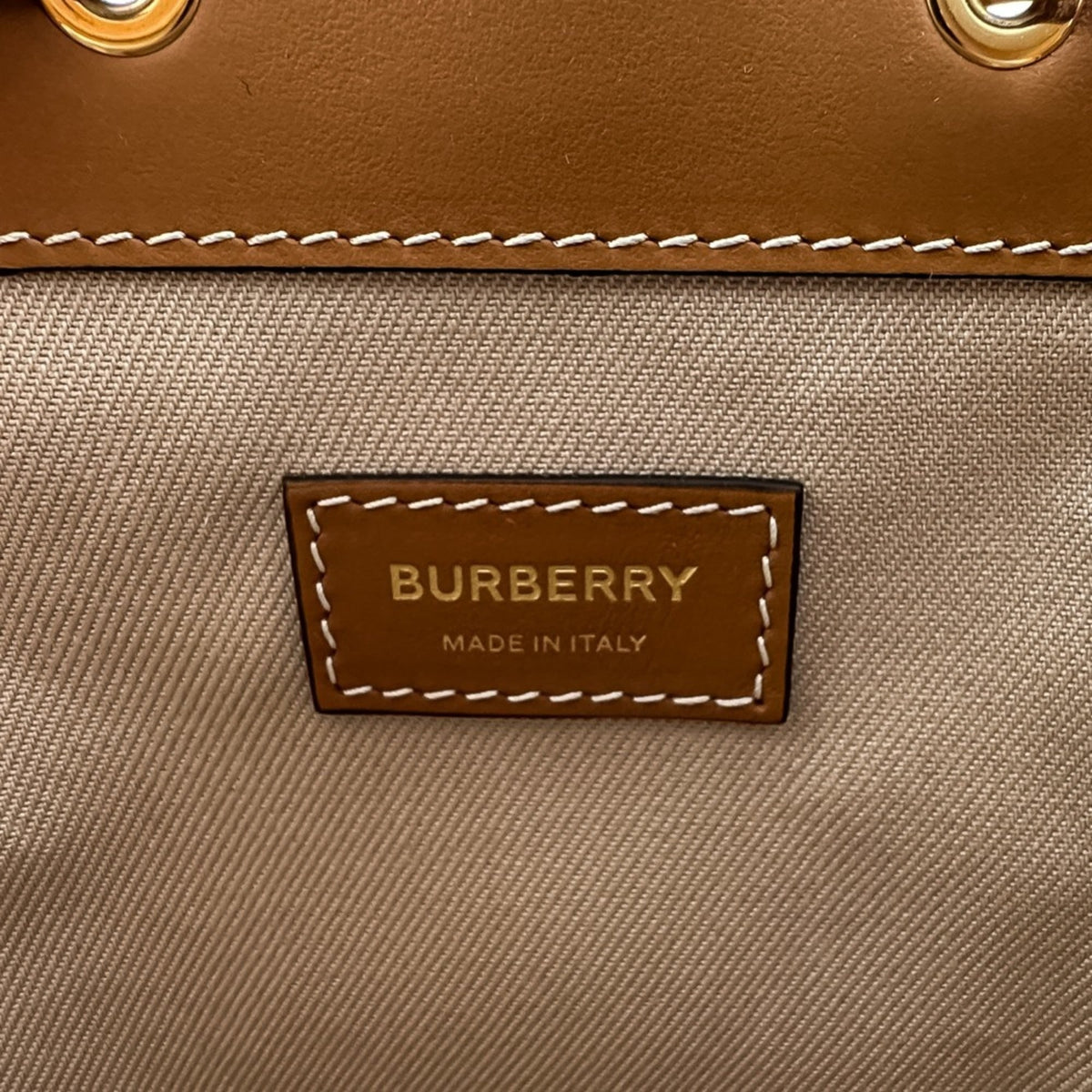 Burberry Brown Canvas Leather Shoulder Bag (Pre-Owned)