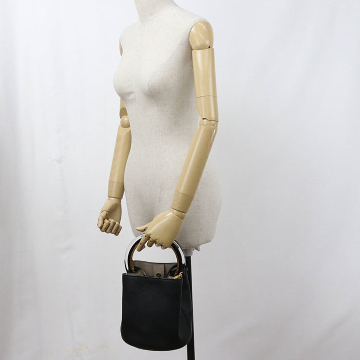 Marni Black Leather Handbag Pouch (Pre-Owned)