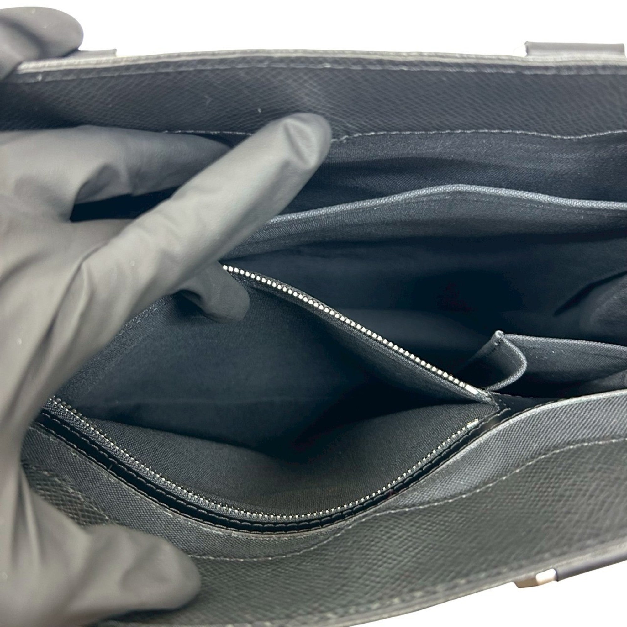 Louis Vuitton Black Leather Tote Bag (Pre-Owned)