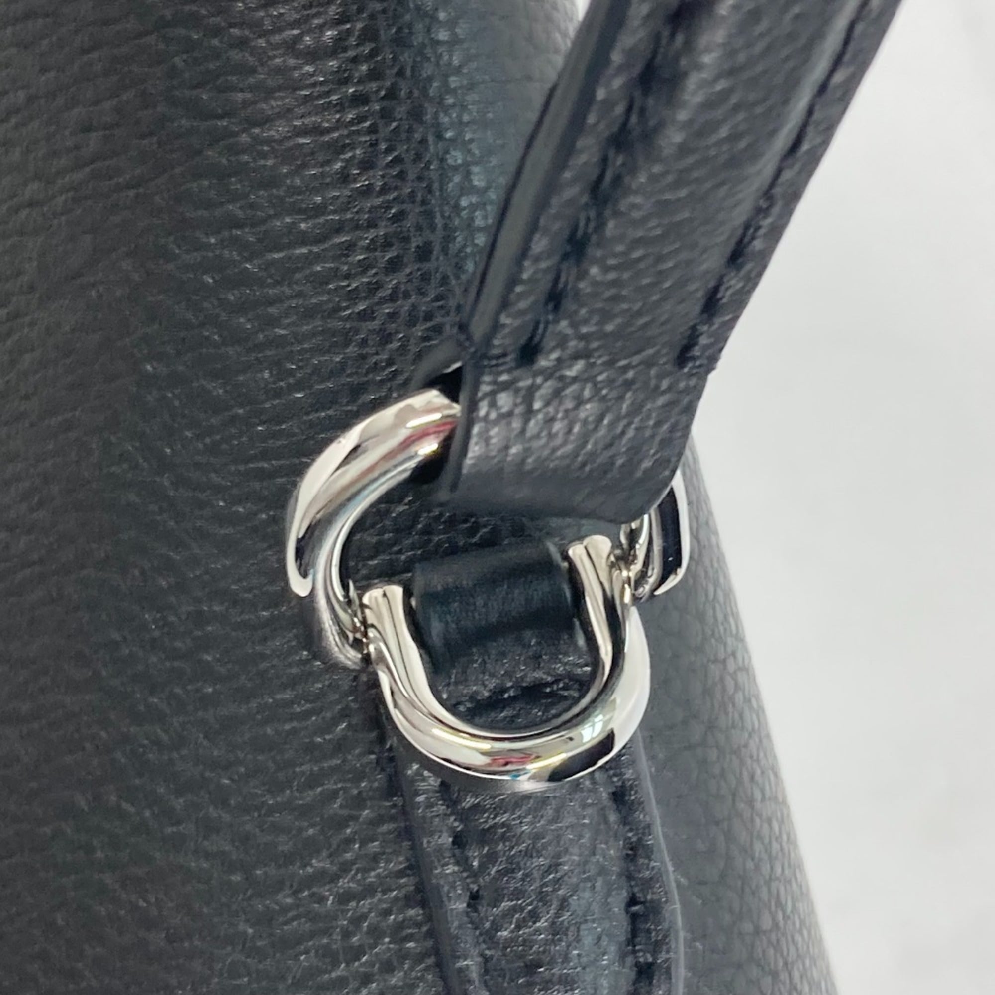 Louis Vuitton Black Noir Leather Handbag Tote Bag (Pre-Owned)