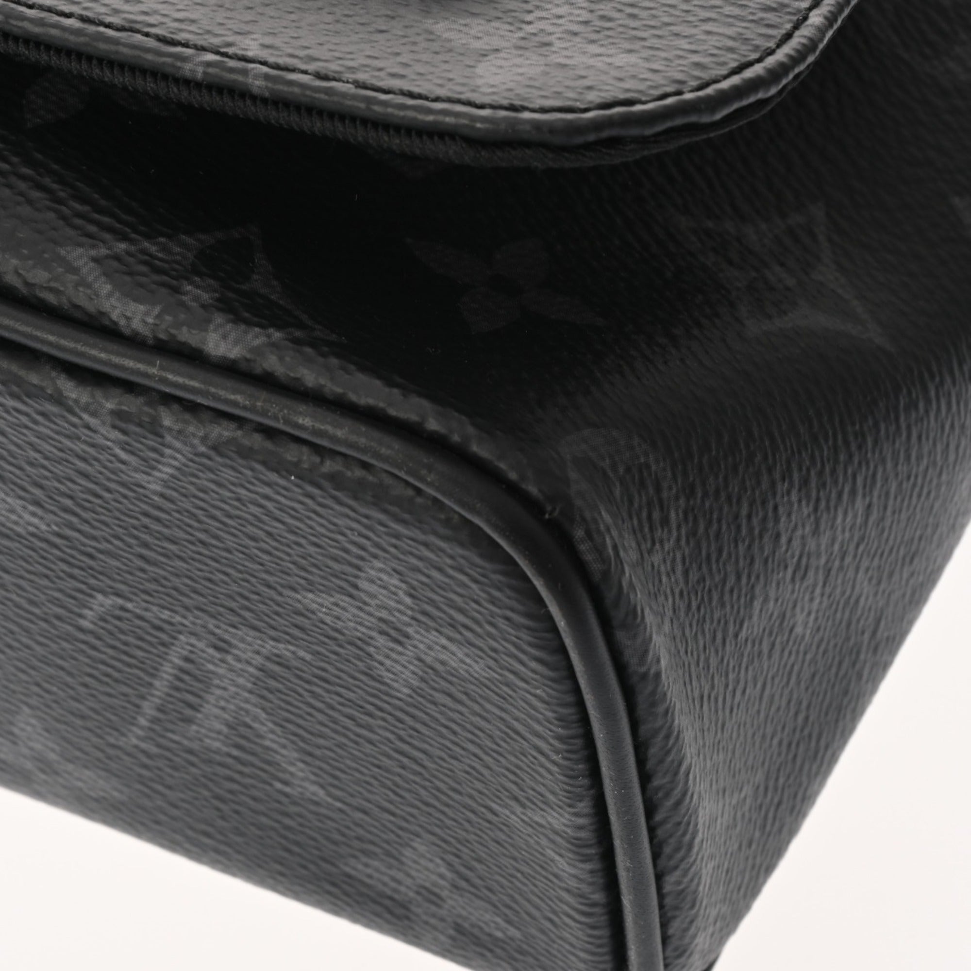 Louis Vuitton Black Monogram Canvas Shoulder Bag (Pre-Owned)