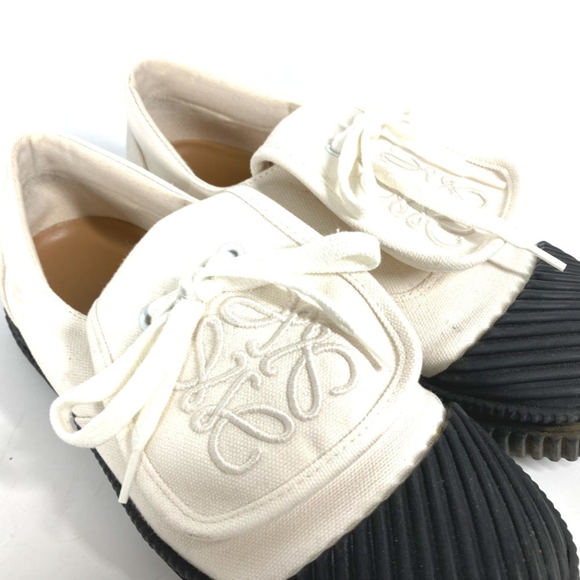 Loewe Black White Sneakers (Pre-Owned)