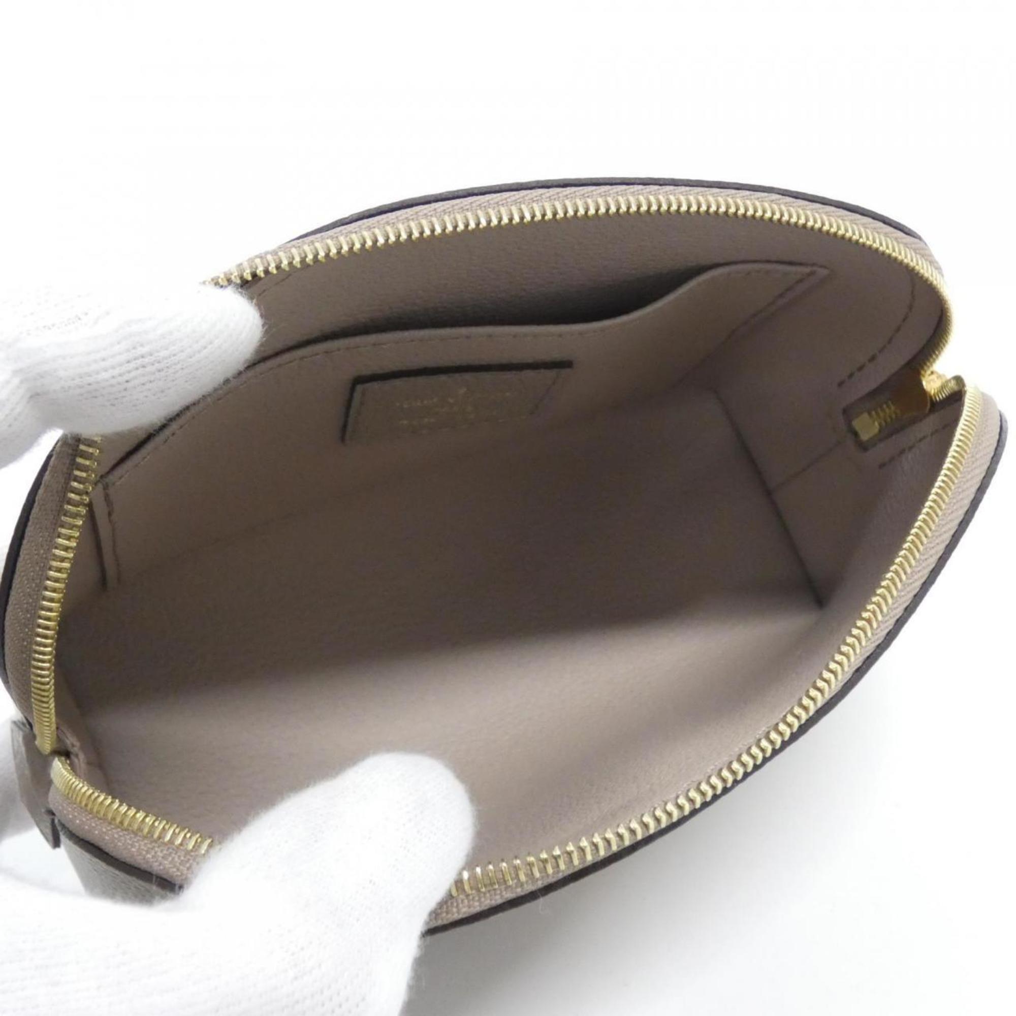 Louis Vuitton Beige Leather Handbag Pochette Pouch (Pre-Owned)