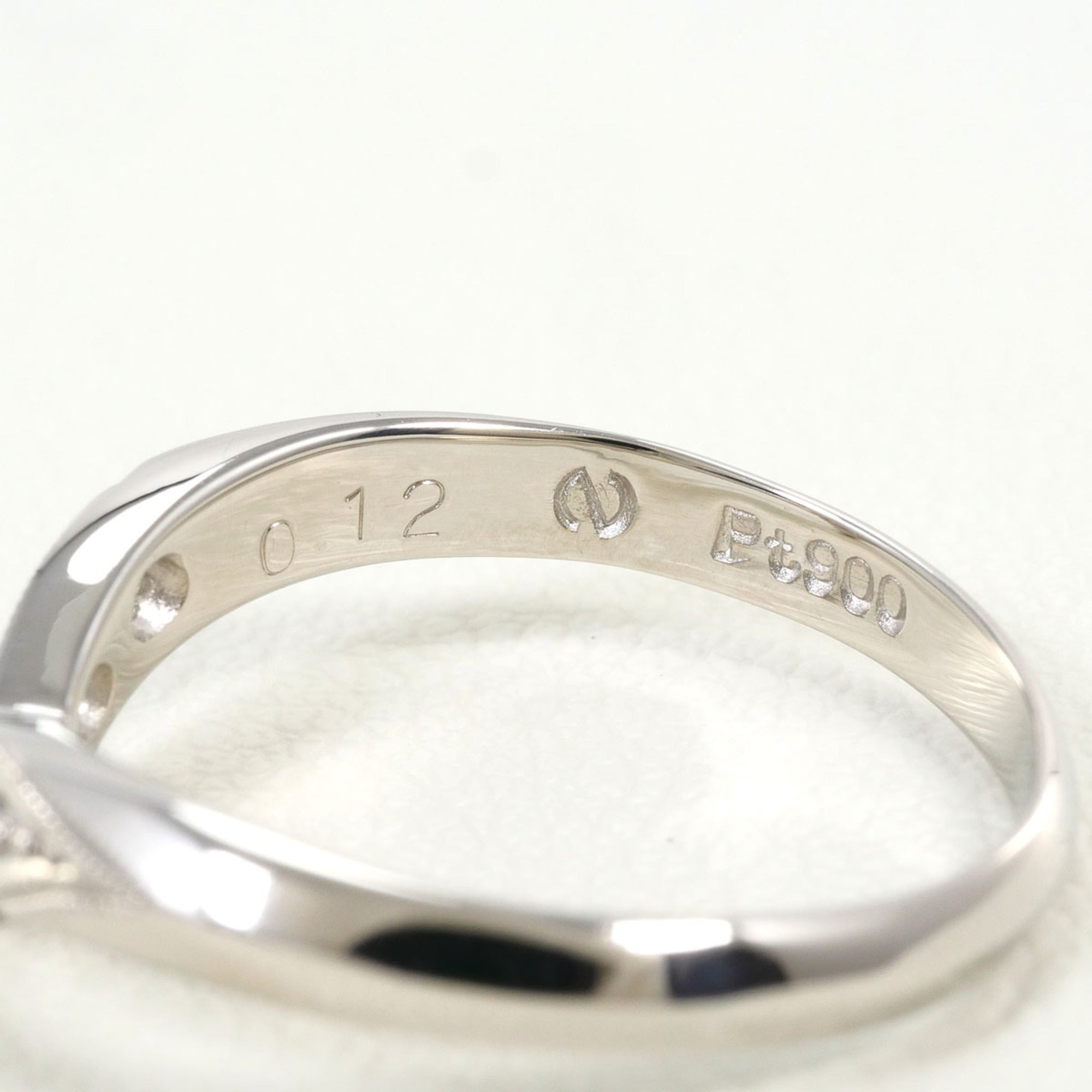 Unbranded Platinum Platinum 900 Band Ring (Pre-Owned)