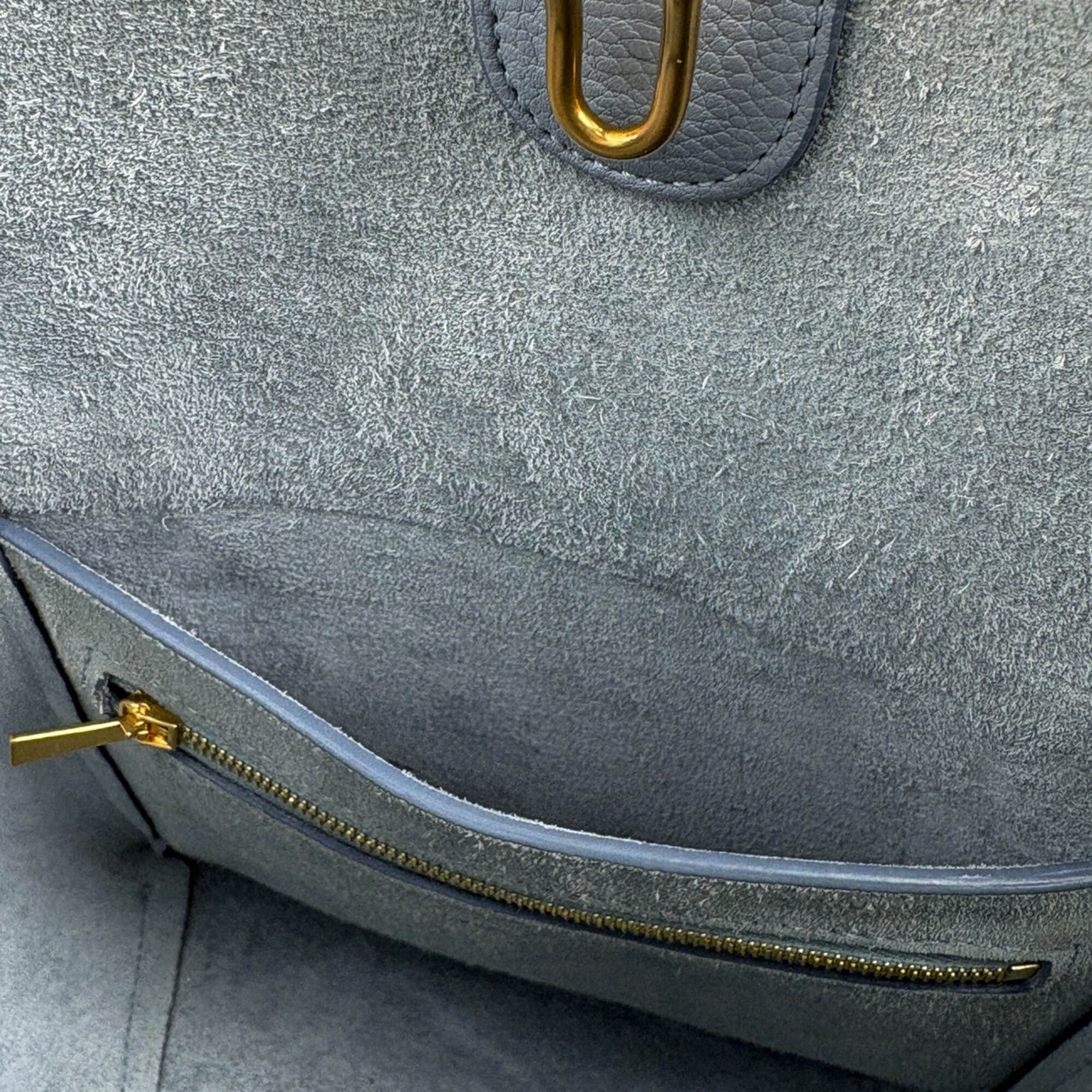 Celine Light Blue Leather Shoulder Bag (Pre-Owned)