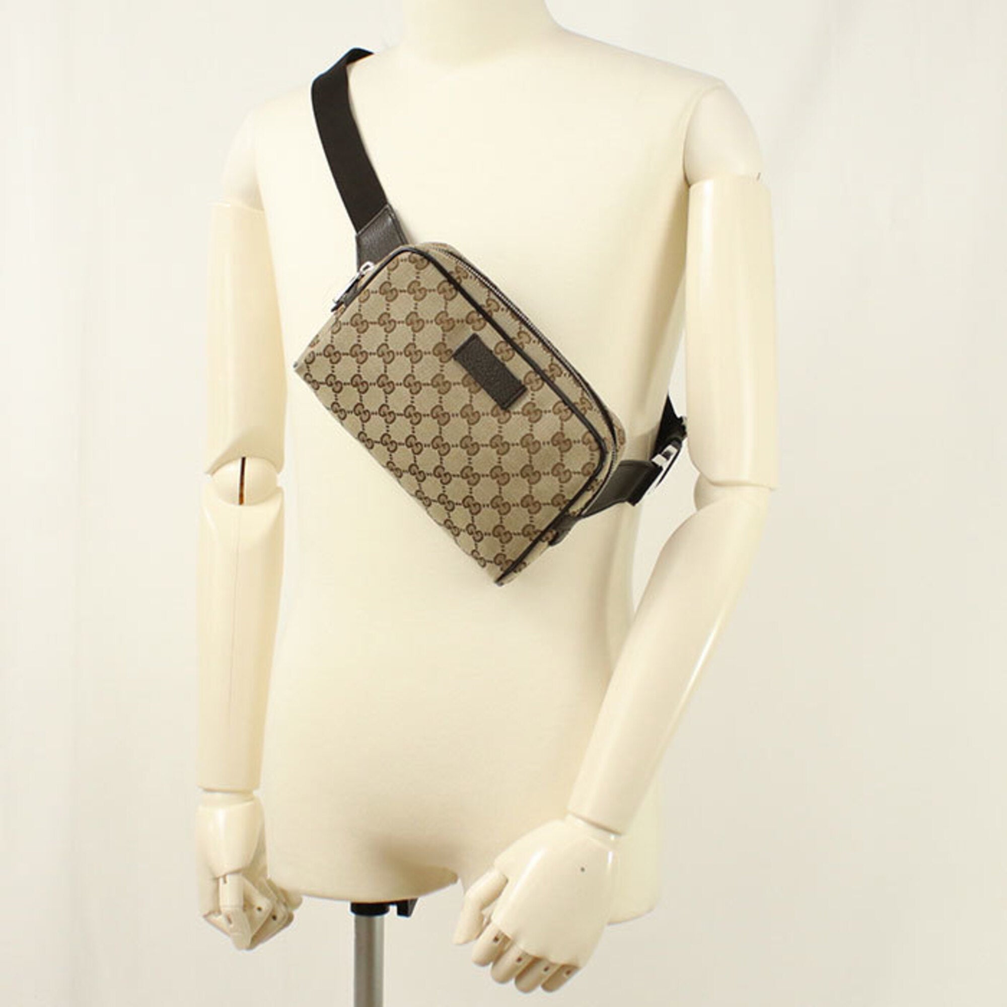 Gucci Beige Canvas Sling Bag (Pre-Owned)