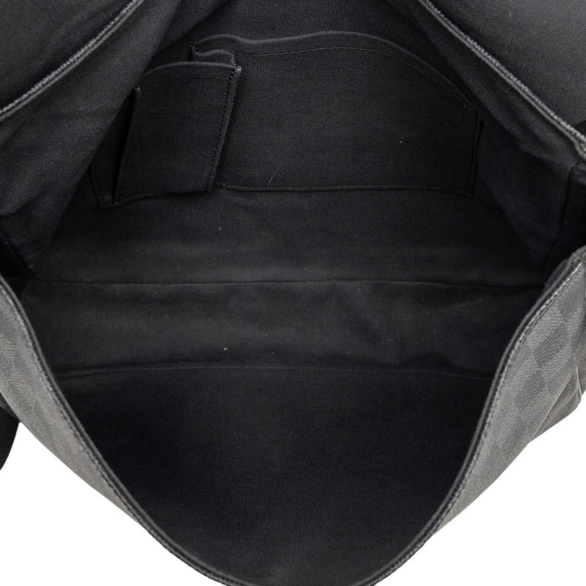 Louis Vuitton Black Pvc Leather Shoulder Bag (Pre-Owned)