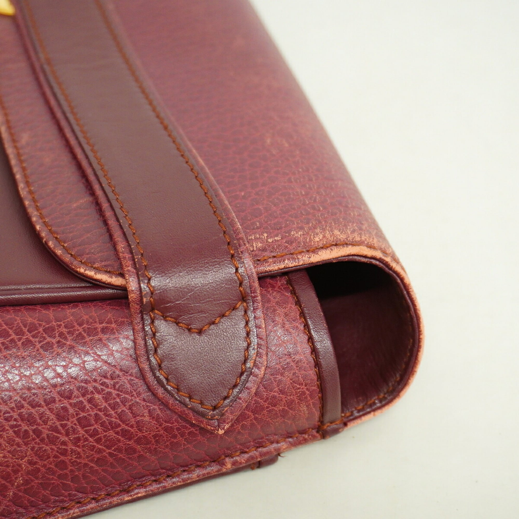 Cartier Bordeaux Leather Clutch Bag (Pre-Owned)
