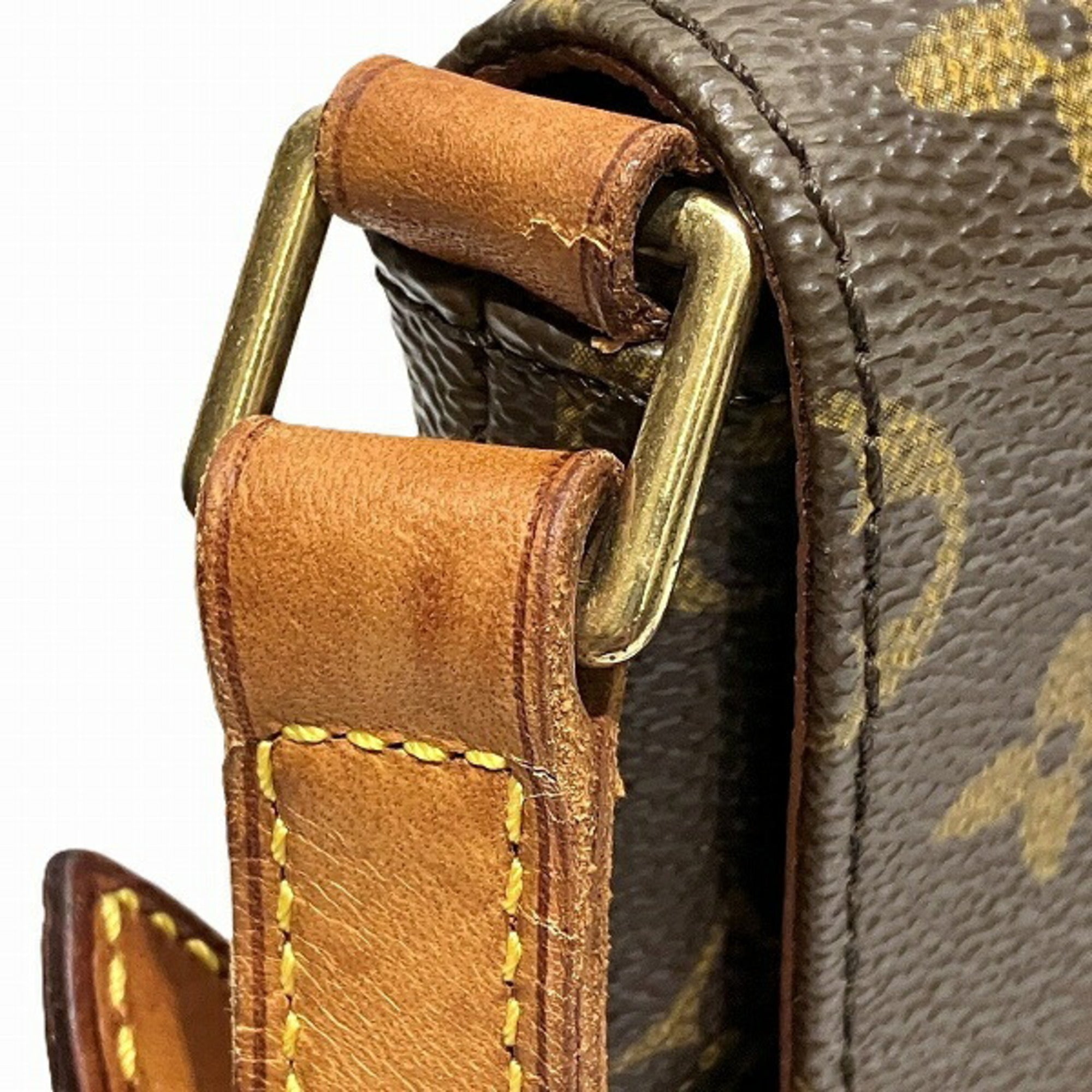 Louis Vuitton Brown Shoulder Bag (Pre-Owned)