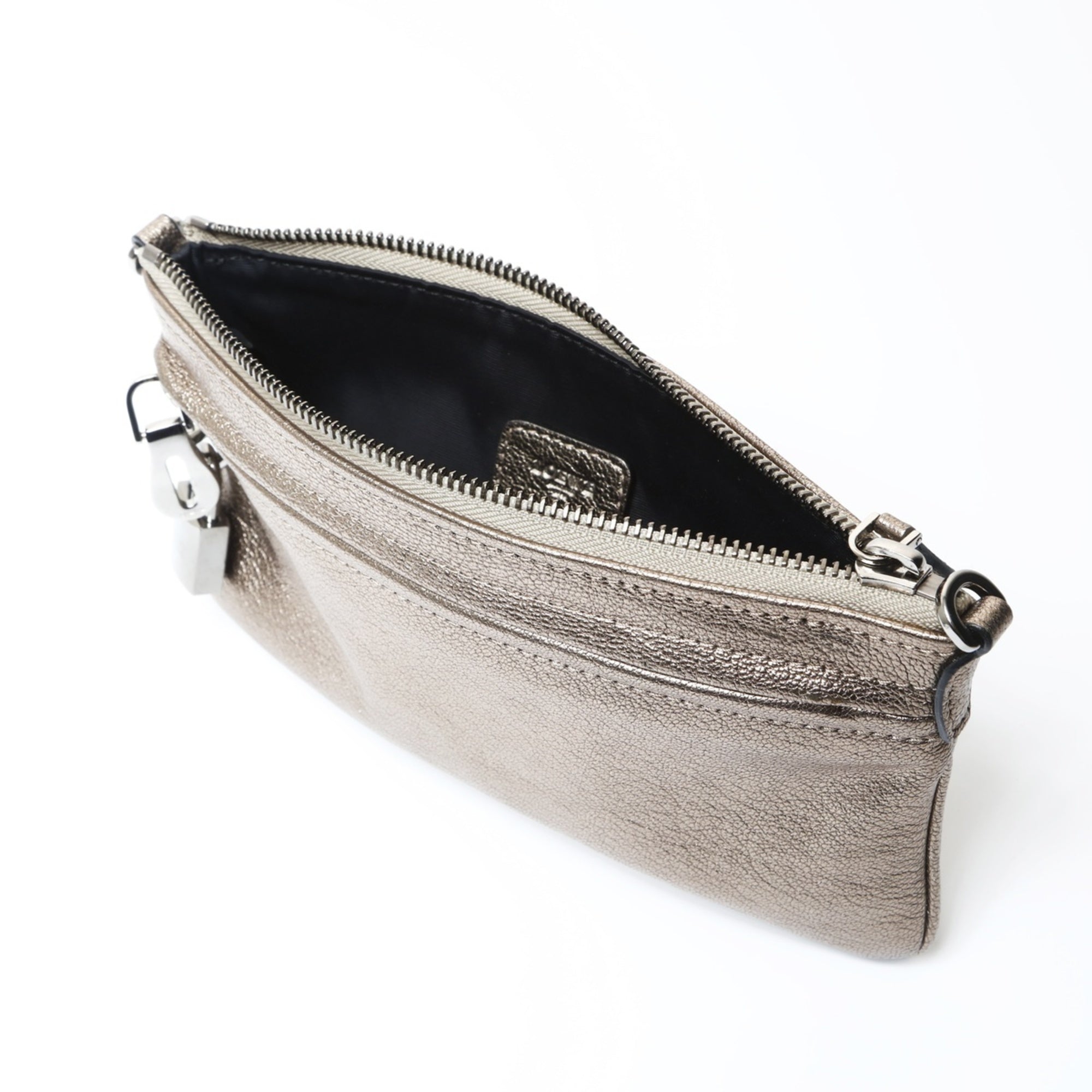 Loewe Gold Leather Shoulder Bag (Pre-Owned)