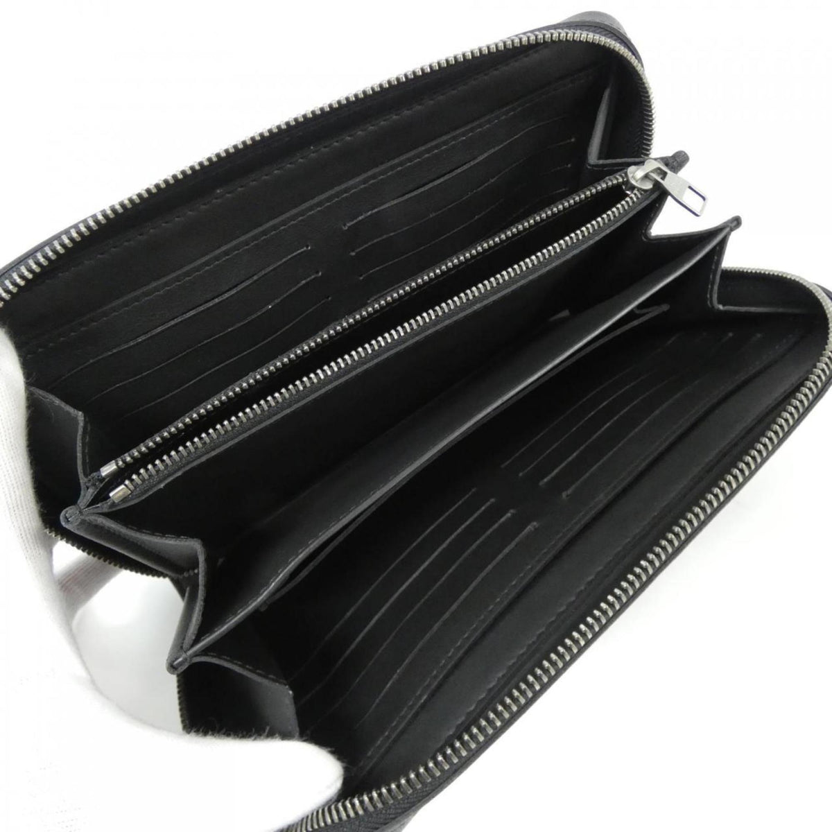 Louis Vuitton Onyx Leather Long Wallet (Bi-Fold) (Pre-Owned)