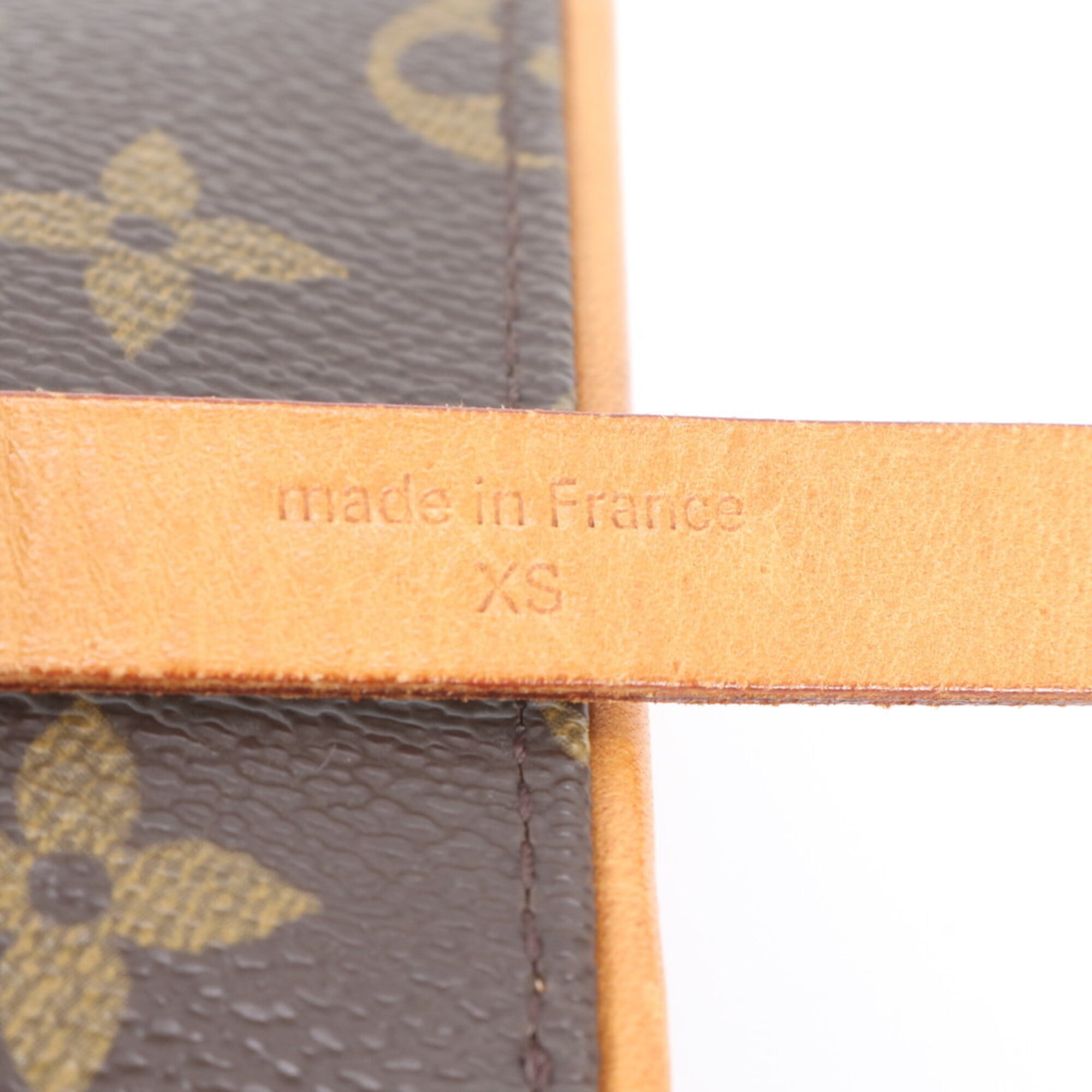 Louis Vuitton Dark Brown Coated Canvas Leather Handbag Pochette (Pre-Owned)