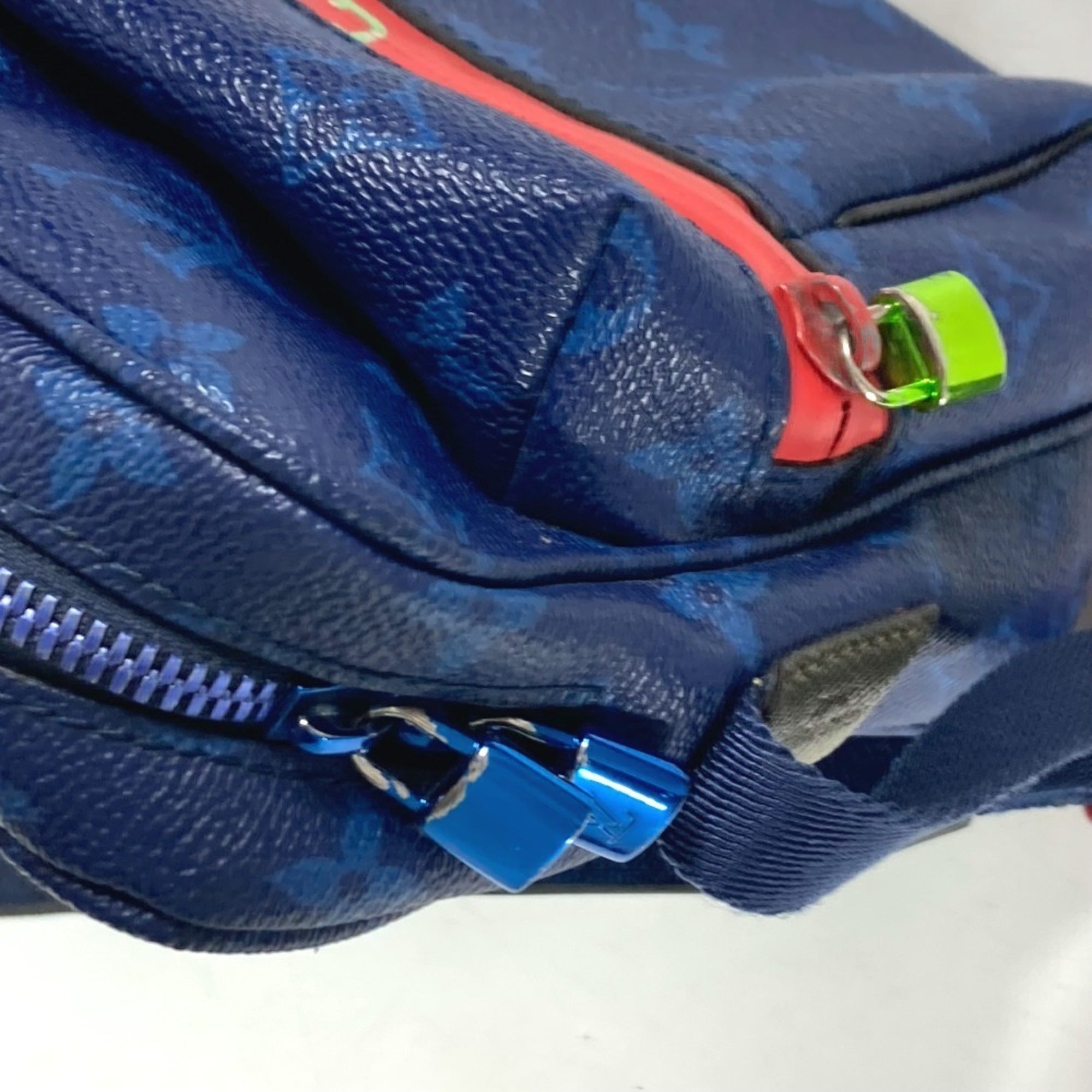 Louis Vuitton Blue Green Red Color Monogram Canvas Shoulder Bag (Pre-Owned)